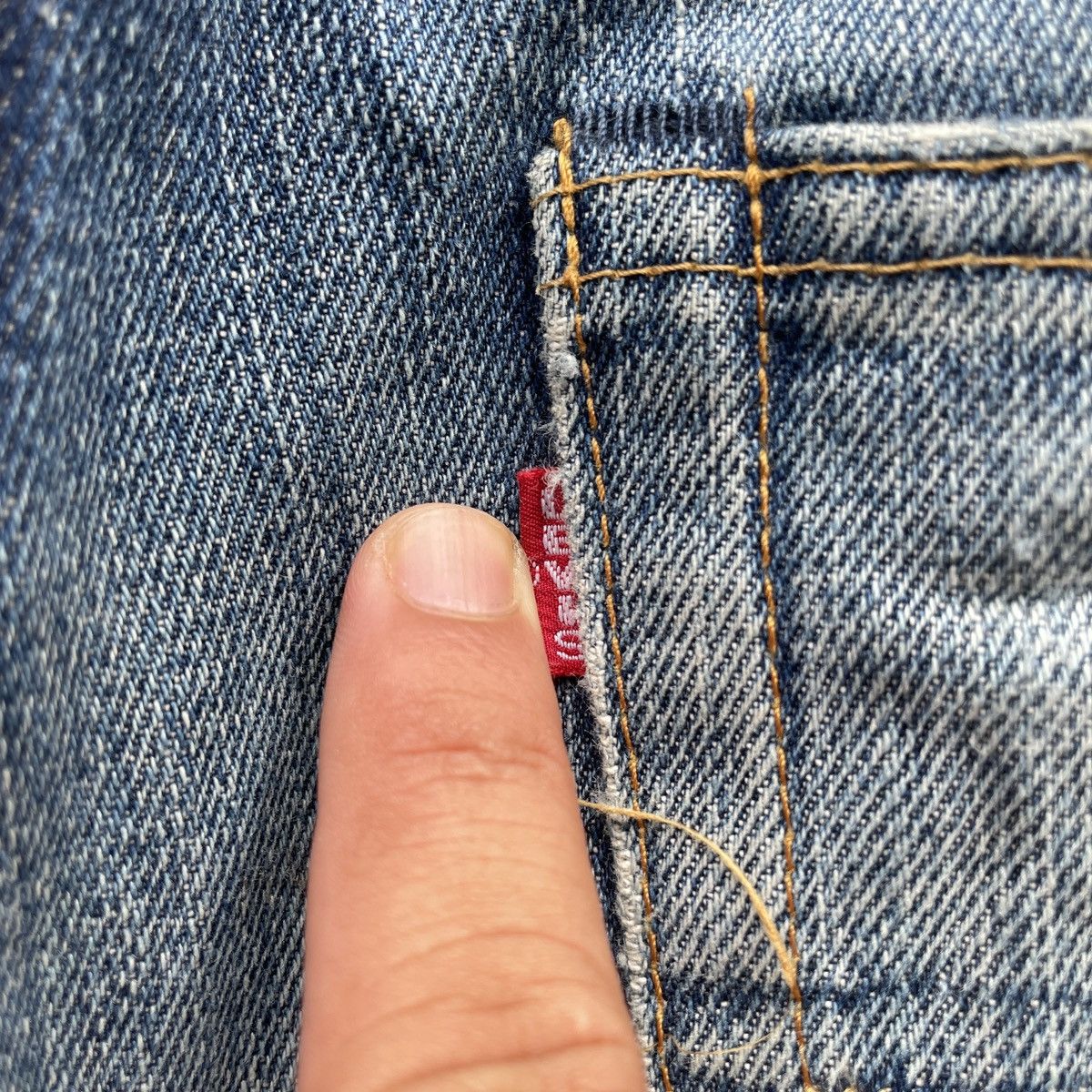Levi's Vintage Clothing Vintage Levi’s 502 Big E Faded Selvedge Denim Jeans Pants Size US 32 / EU 48 - 11 Thumbnail