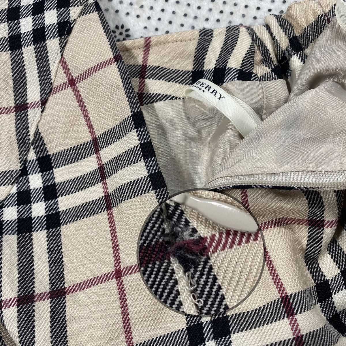 Burberry Nova Check Skirt By Burberry Size 24" / US 00 / IT 34 - 8 Thumbnail