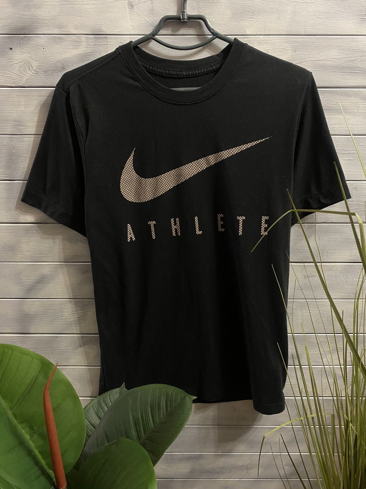 Nike T-Shirt Nike Athlete Big Swoosh. Y2K style. Size US S / EU 44-46 / 1 - 1 Thumbnail
