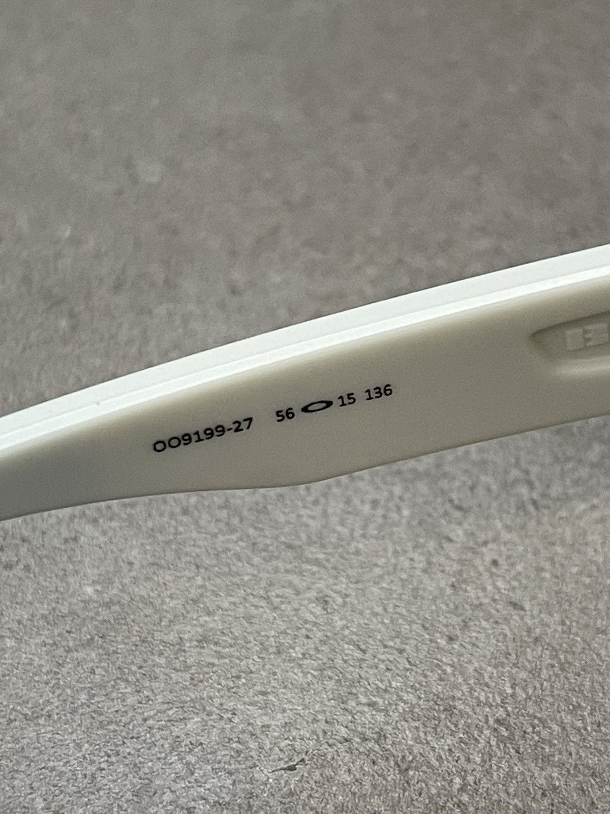 Oakley Oakley OO9199-27 "Breadbox" White Sunglasses Size ONE SIZE - 11 Thumbnail