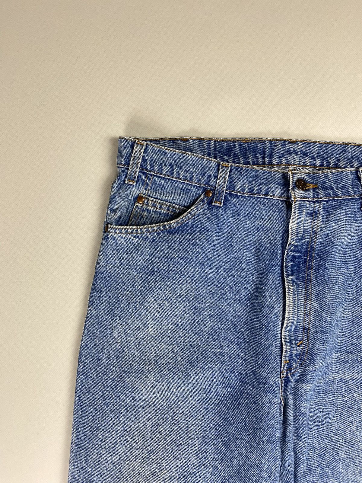 Levi's × Vintage VTG Levi’s 540 light blue denim jeans baggy relaxed fit Size US 38 / EU 54 - 6 Thumbnail