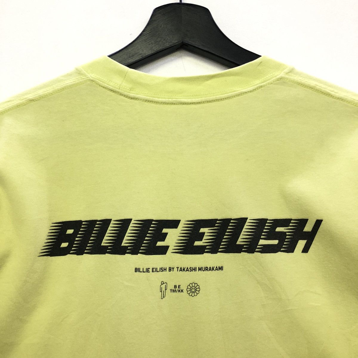 Billie Eilish × Takashi Murakami × Uniqlo Billie Eilish Collab With Takashi Murakami And Uniqlo Tshirt Size US S / EU 44-46 / 1 - 8 Thumbnail