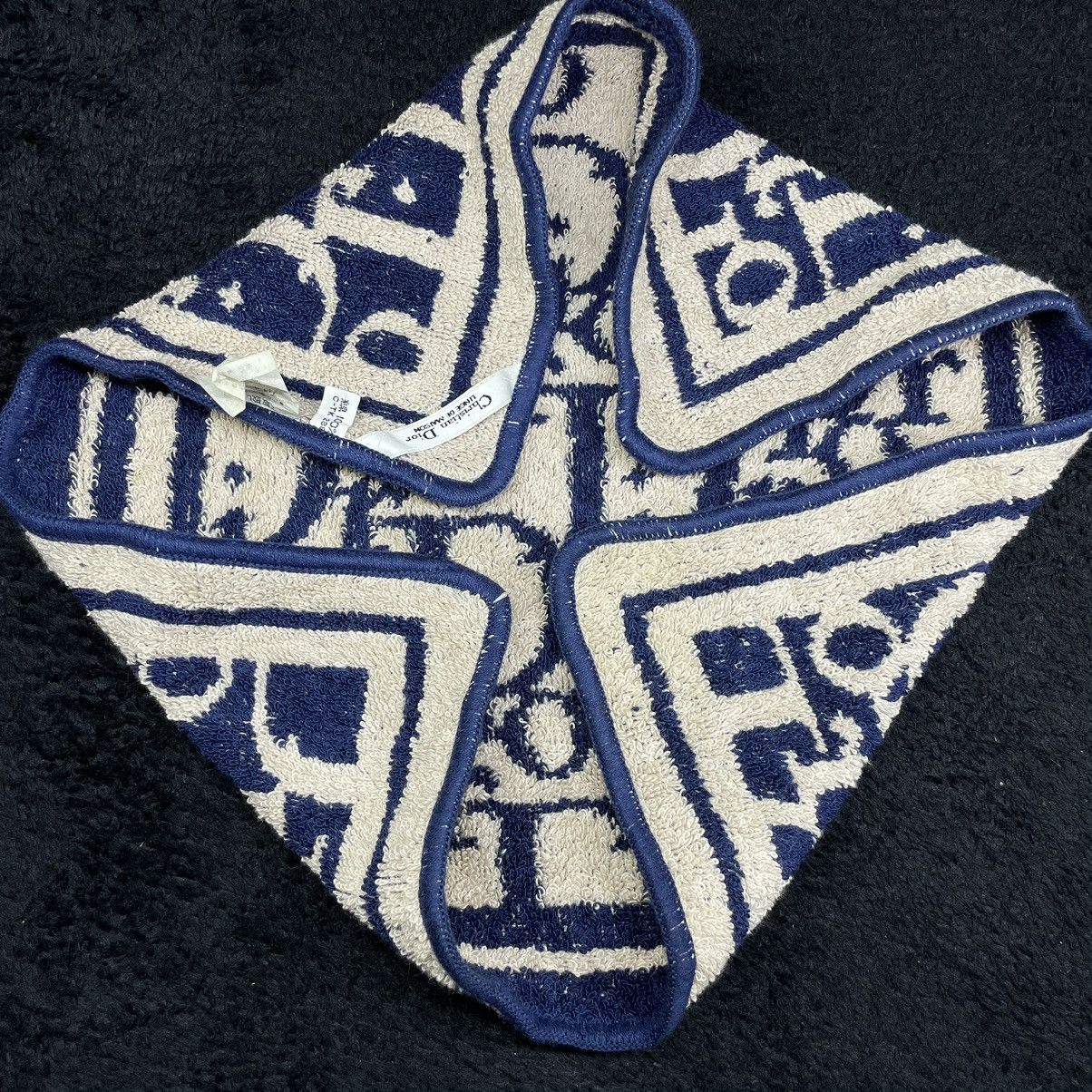 Christian Dior Monsieur Christian Dior Linge De Maison Monogram Oblique Hand Towel Size ONE SIZE - 3 Thumbnail