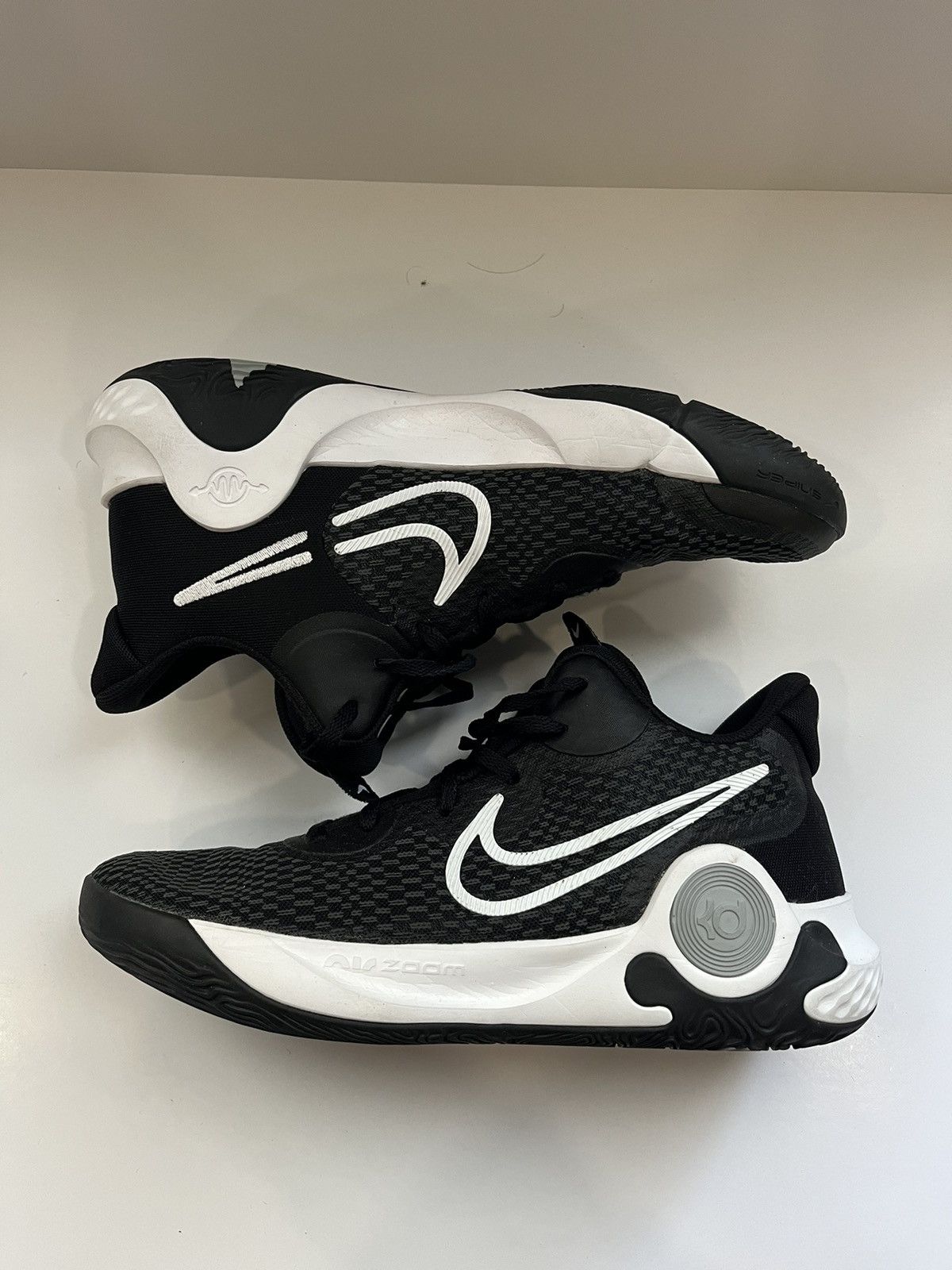 Nike Nike KD Trey 5 Black/White | Grailed