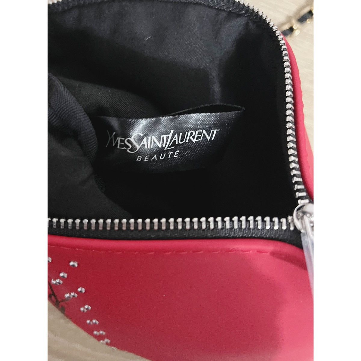 Yves Saint Laurent Yves Saint Laurent YSL cosmetic Bag Pouch clutch Crossbody Size ONE SIZE - 6 Thumbnail