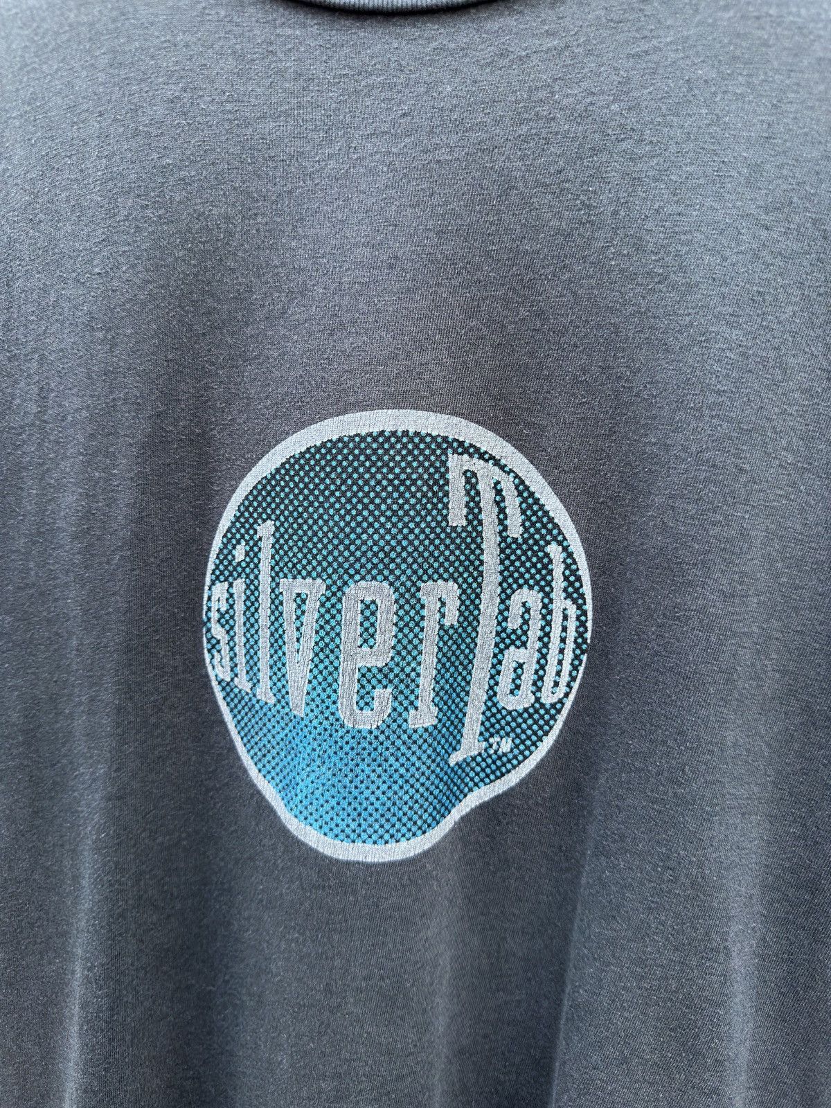 Levi's Rare Vintage 90s Silvertab Sunfaded Tshirt A44 Size US M / EU 48-50 / 2 - 2 Thumbnail