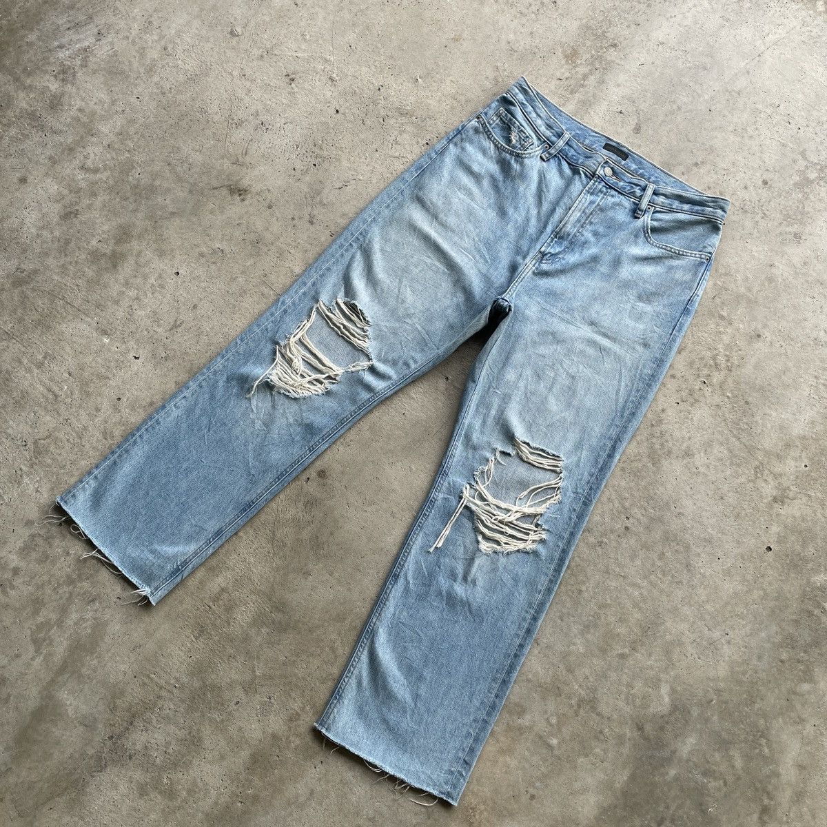 Japanese Brand Vintage Japan Jeans Ripped Faded Distressed Denim Pants W32 Size US 32 / EU 48 - 2 Thumbnail