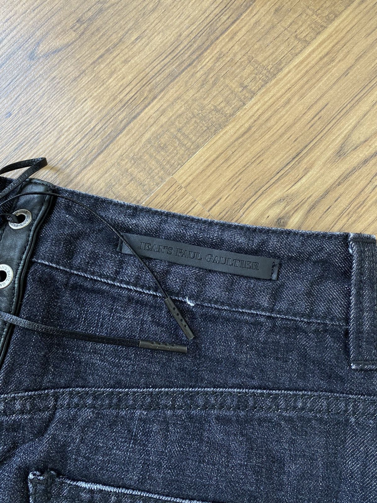 Jean Paul Gaultier VINTAGE JEAN PAUL GAULTIER LACING MINI SKIRT Size 28" / US 6 / IT 42 - 5 Thumbnail