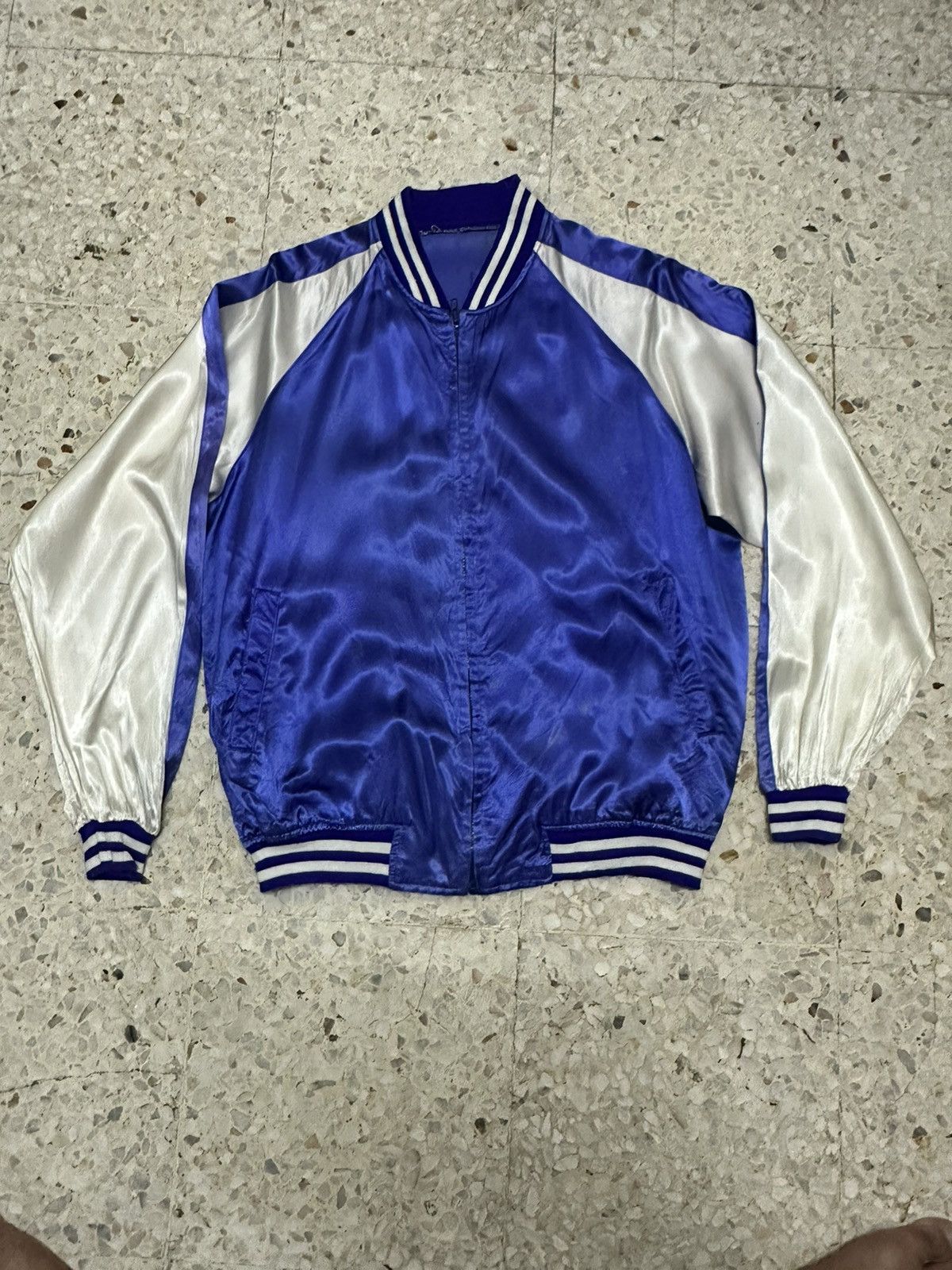 Band Tees Vintage 87’ Micheal Jacket Japan Tour Jacket Design Size US M / EU 48-50 / 2 - 4 Thumbnail