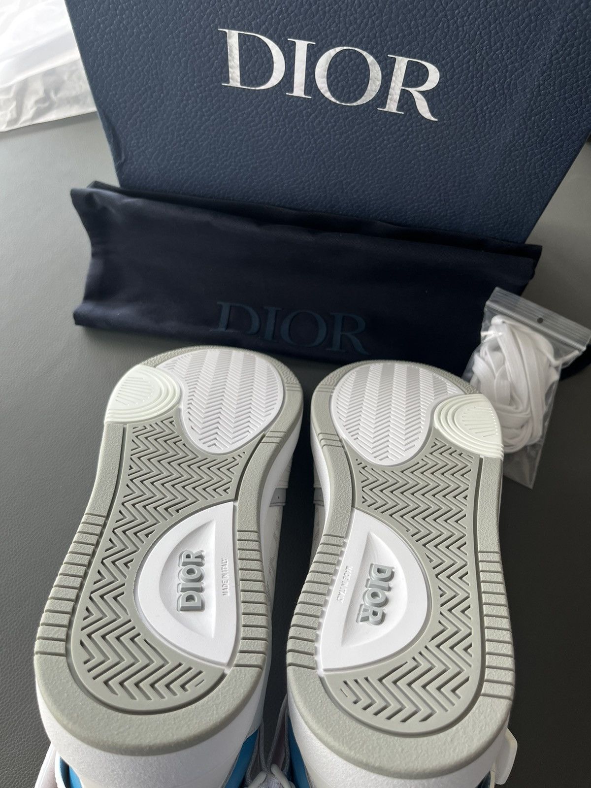 Dior Brand New Limited Edition Dior Logo Sneaker Size US 11 / EU 44 - 24 Thumbnail