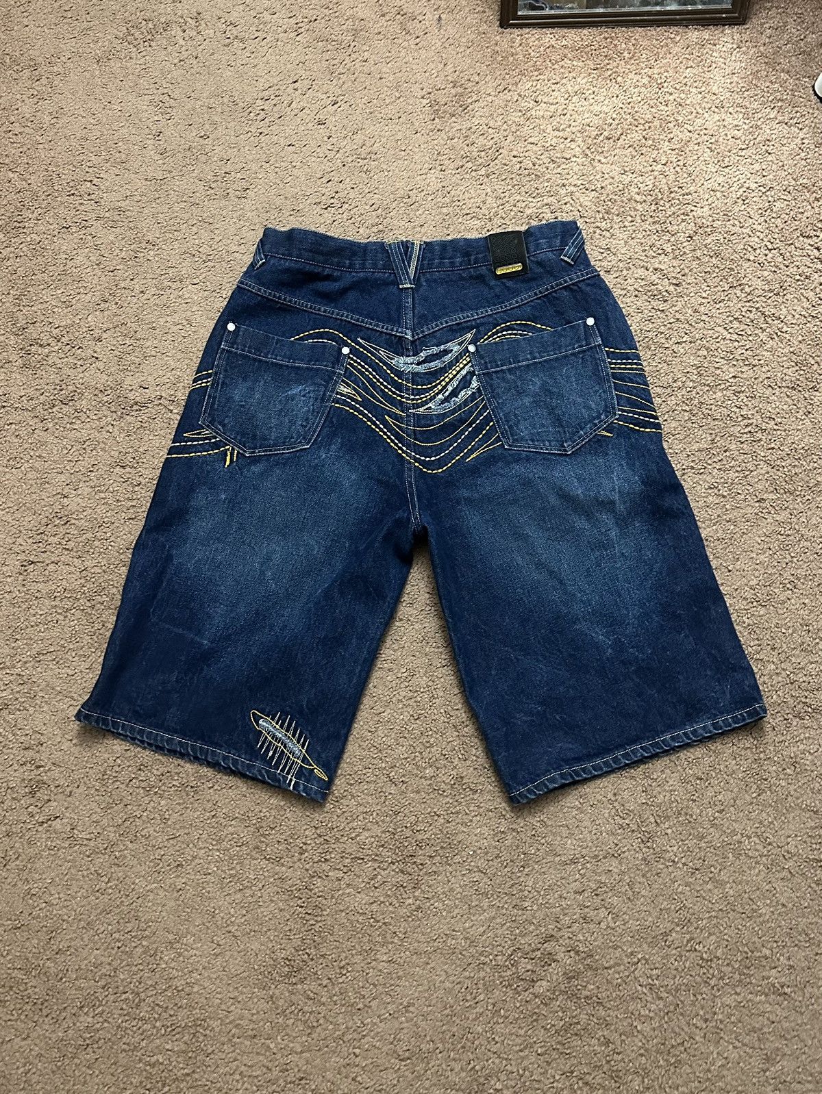 Coogi Vintage Baggy Y2K shorts Coogi Size US 34 / EU 50 - 2 Thumbnail