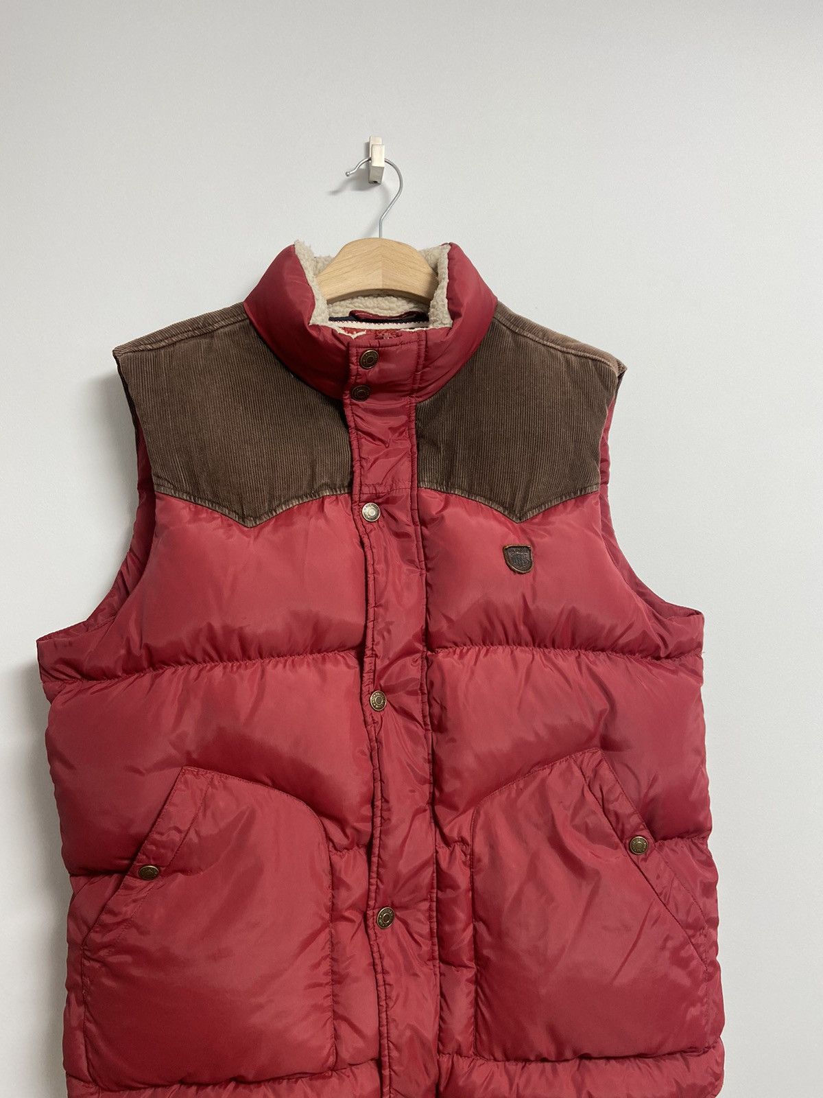 Tommy Hilfiger Tommy Hilfiger Vintage Vest Size US L / EU 52-54 / 3 - 2 Thumbnail
