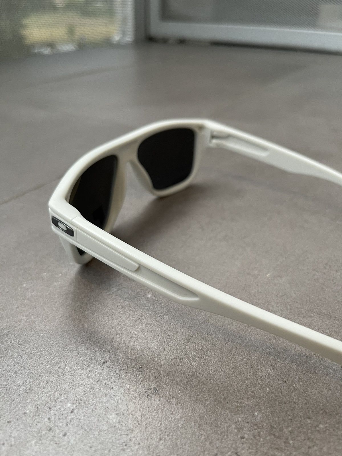 Oakley Oakley OO9199-27 "Breadbox" White Sunglasses Size ONE SIZE - 6 Thumbnail