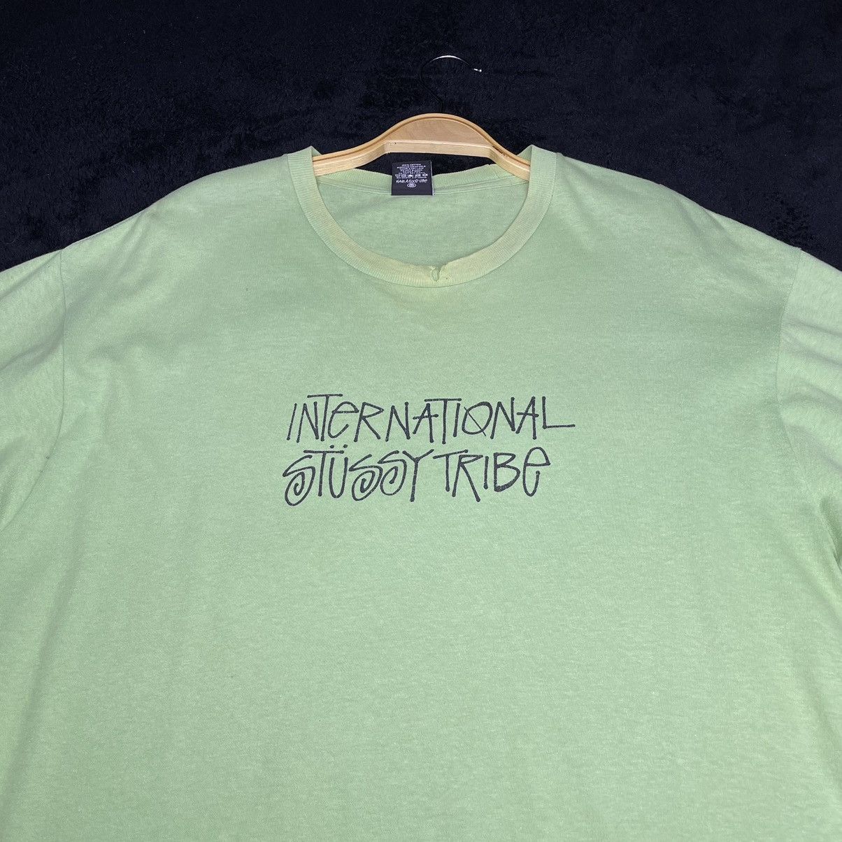 Stussy Vintage Stussy International stussy tribe tshirt Size US L / EU 52-54 / 3 - 7 Thumbnail