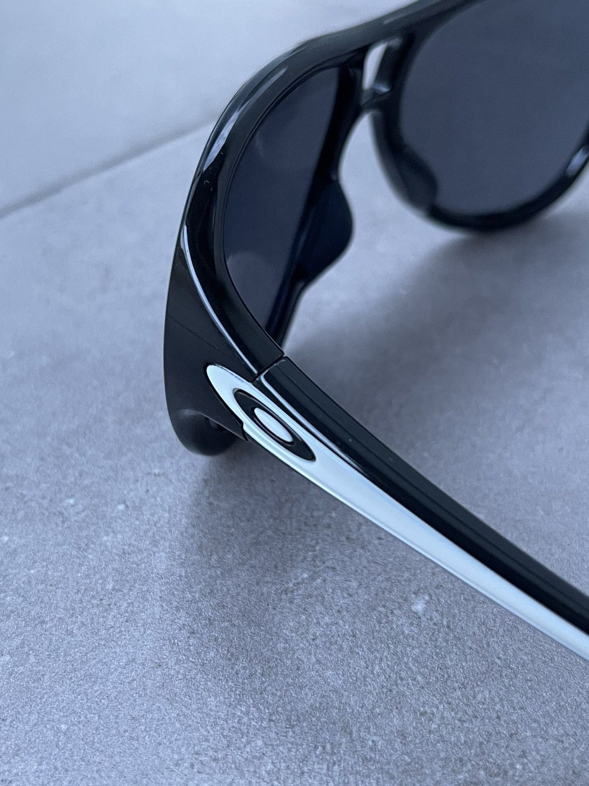 Oakley Oakley OO9177-01 "Twentysix.2" Black White Sunglasses Size ONE SIZE - 7 Thumbnail