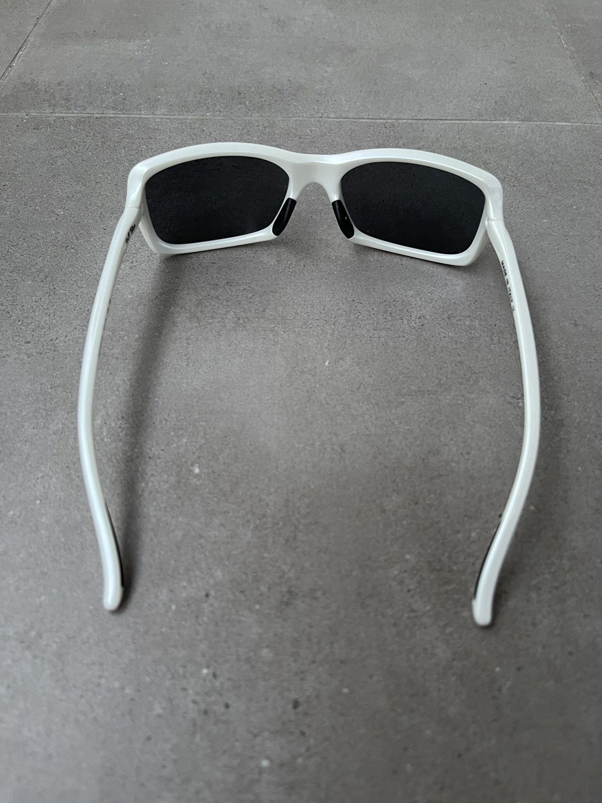 Oakley Oakley OO9203-04 "Hall Pass" White Sunglasses Size ONE SIZE - 8 Thumbnail