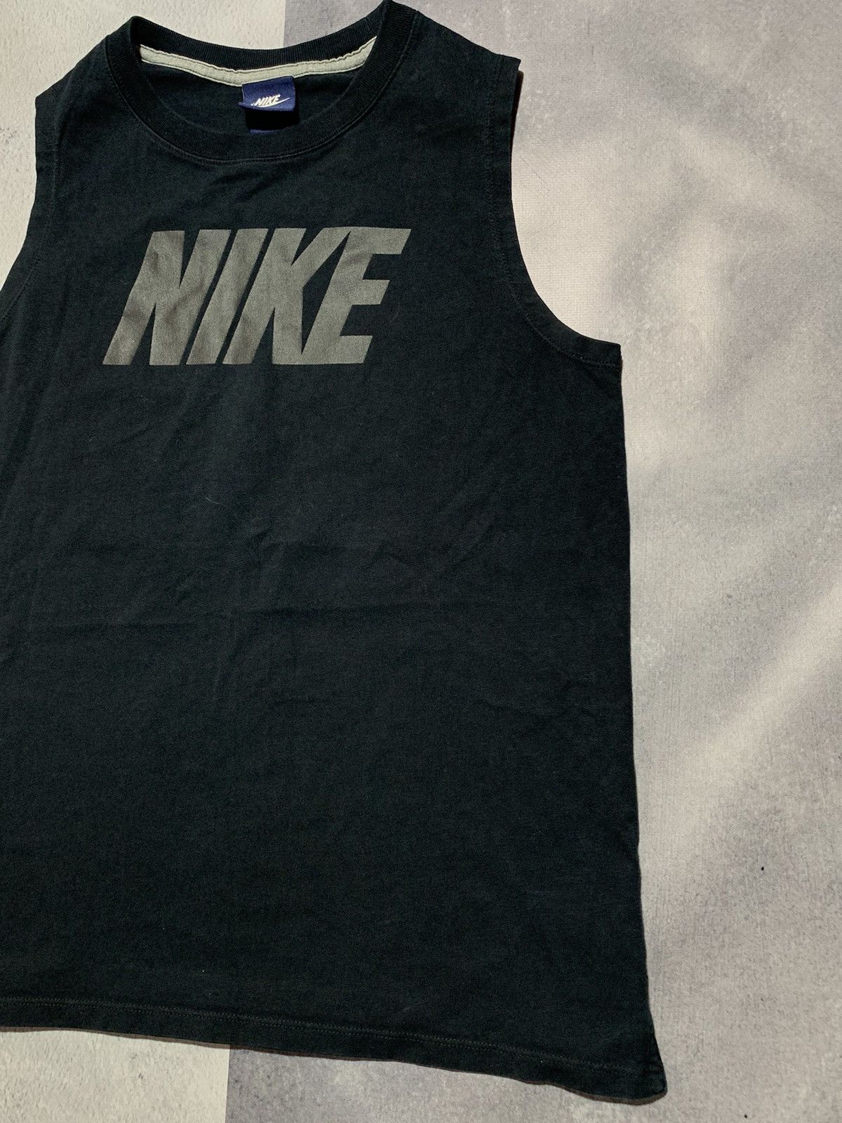 Vintage Vintage Y2K Nike singled tank top streetwear size S Size US S / EU 44-46 / 1 - 3 Thumbnail