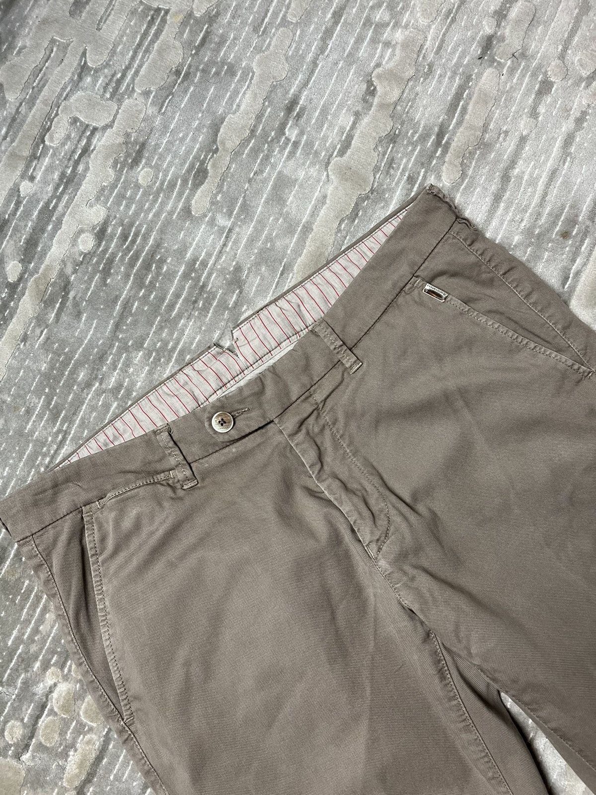 Corneliani Corneliani ID cino casual pants luxury hype classic Size US 35 - 3 Thumbnail