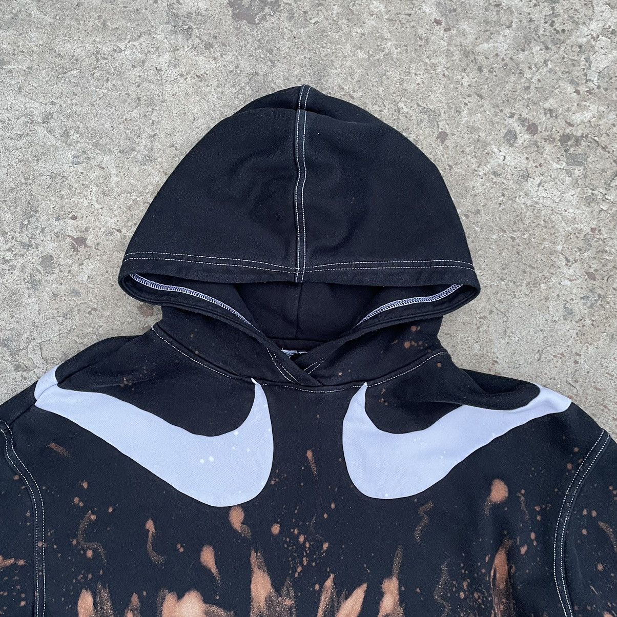 If Six Was Nine × Japanese Brand × Nike Vintage Nike Custom Hoodie With Fire Big Swoosh 90s Y2K USA Size US S / EU 44-46 / 1 - 7 Thumbnail