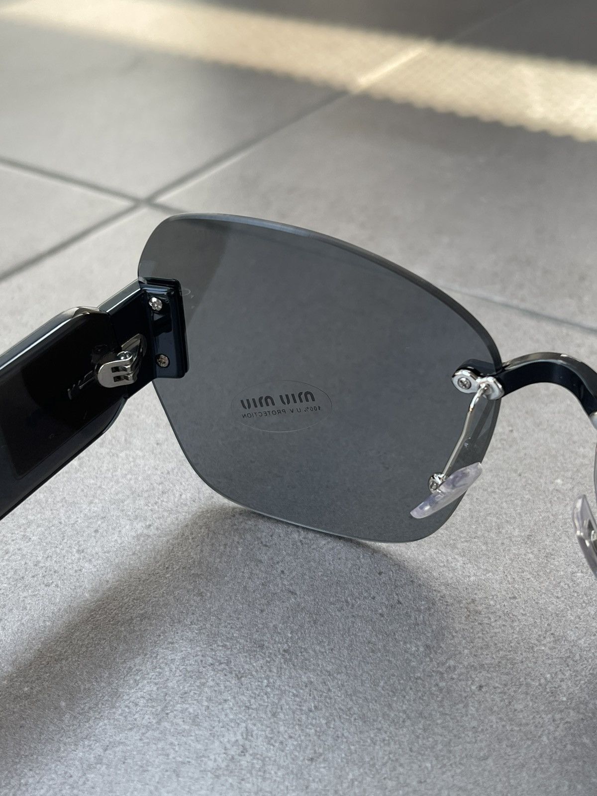 Prada !DS! Miu Miu SMU08S 1AB-9K1 Black White Sunglasses Size ONE SIZE - 9 Thumbnail