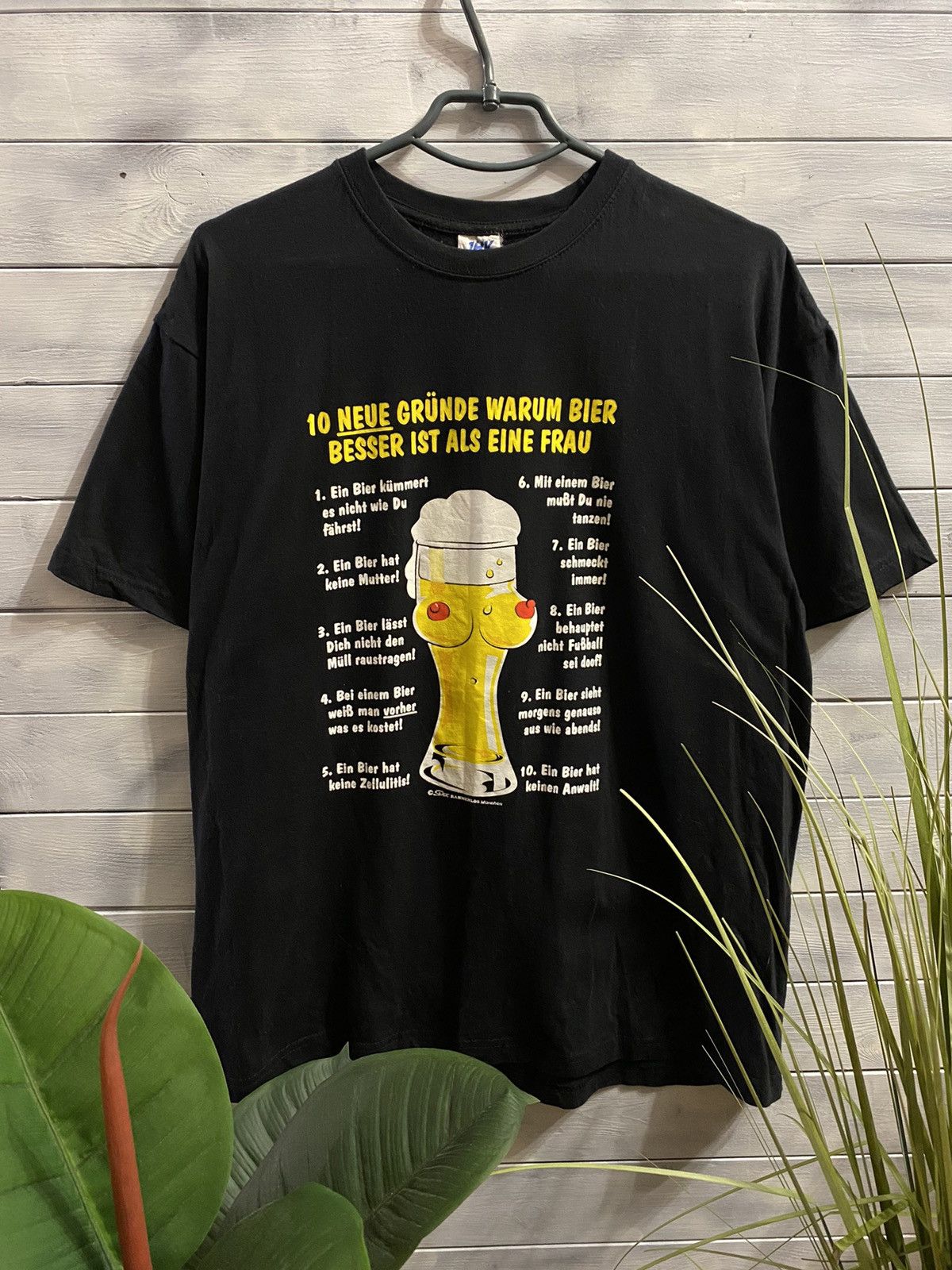 Sex Skateboards Rare Vintage T-Shirt Humor Sex Porn Tits Beer. Size US L / EU 52-54 / 3 - 1 Thumbnail