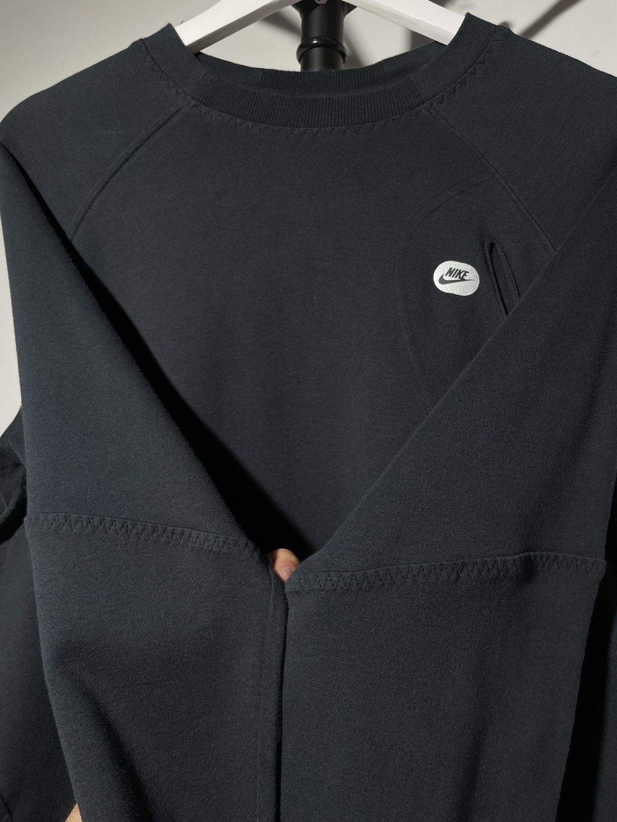Nike × Vintage Vintage Y2K Nike Logo Pocket Light Sweatshirt Size US M / EU 48-50 / 2 - 7 Thumbnail