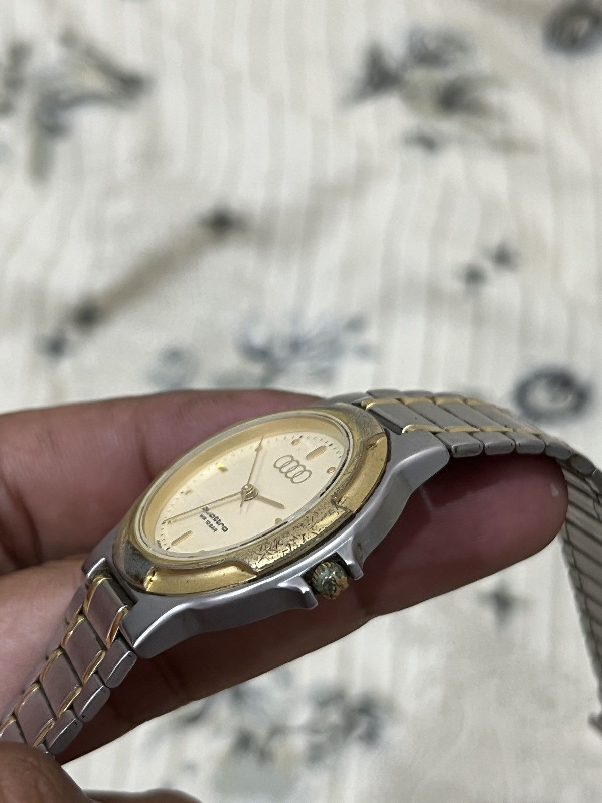 Audi 💣🔥 RARE VINTAGE AUDI QUATTRO QUARTZ WATCH Size ONE SIZE - 5 Thumbnail