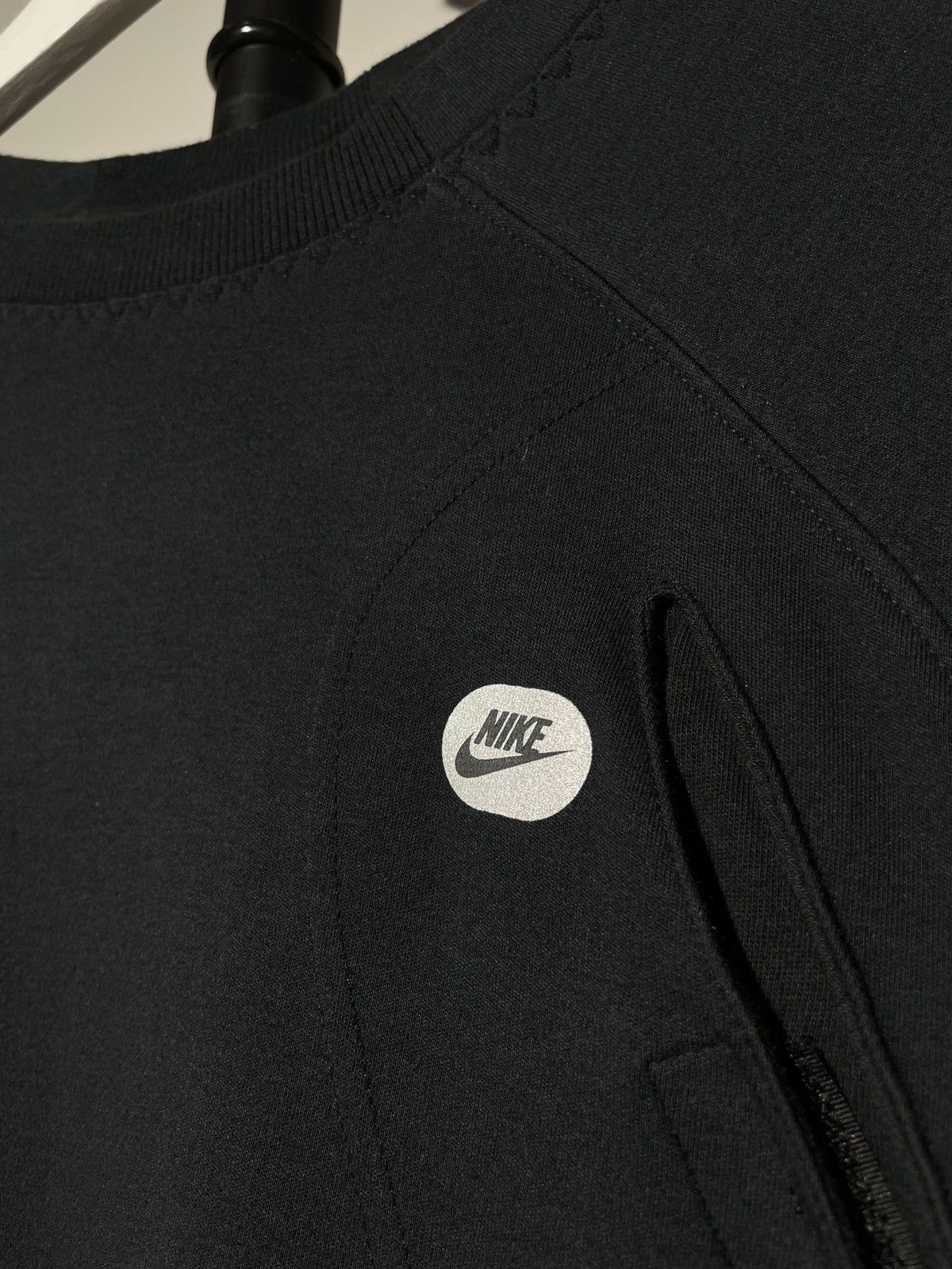 Nike × Vintage Vintage Y2K Nike Logo Pocket Light Sweatshirt Size US M / EU 48-50 / 2 - 4 Thumbnail