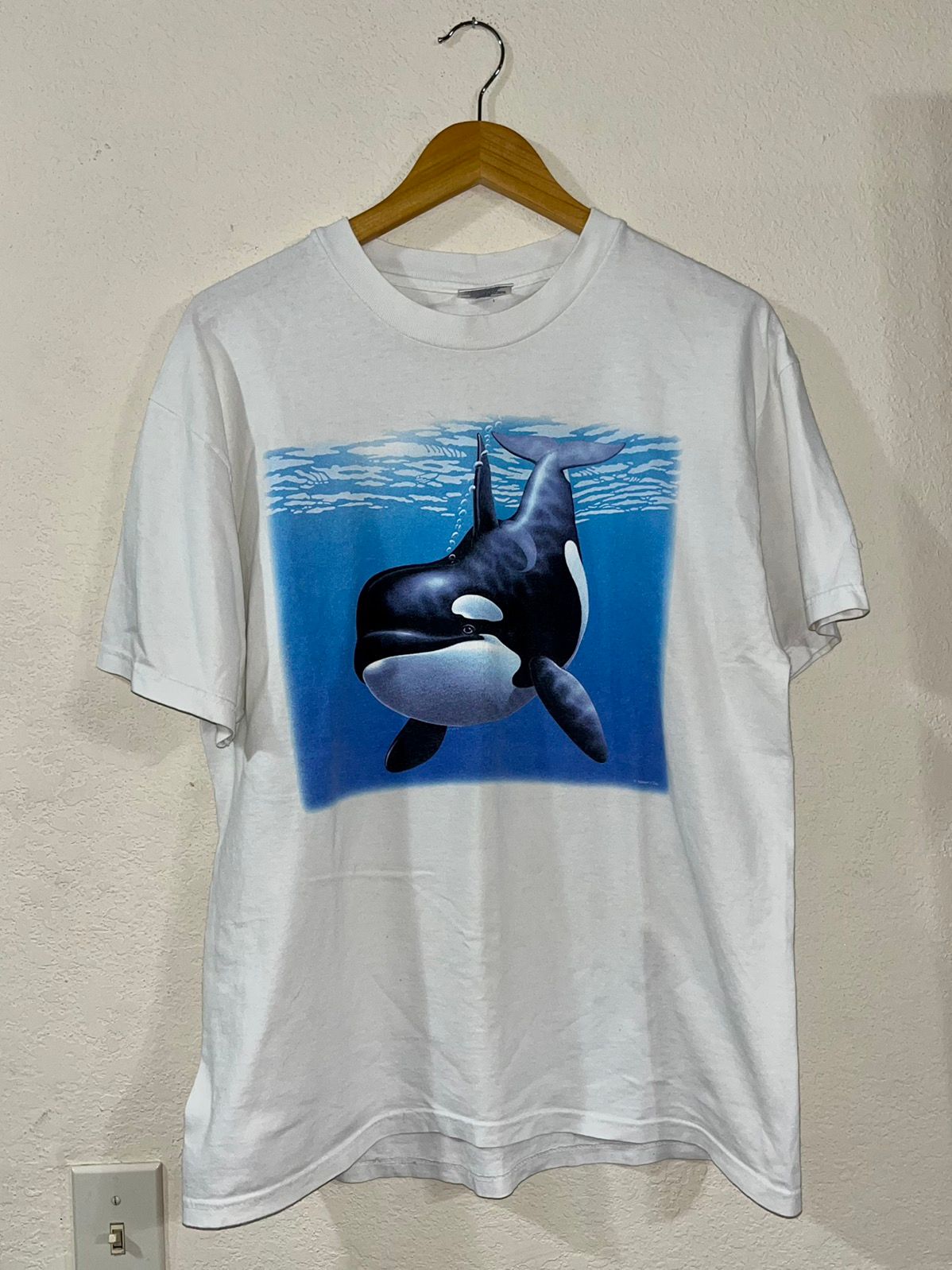 Vintage Vintage 90s Human-I-Tees Orca Killer Whale Tee Shirt Large ...