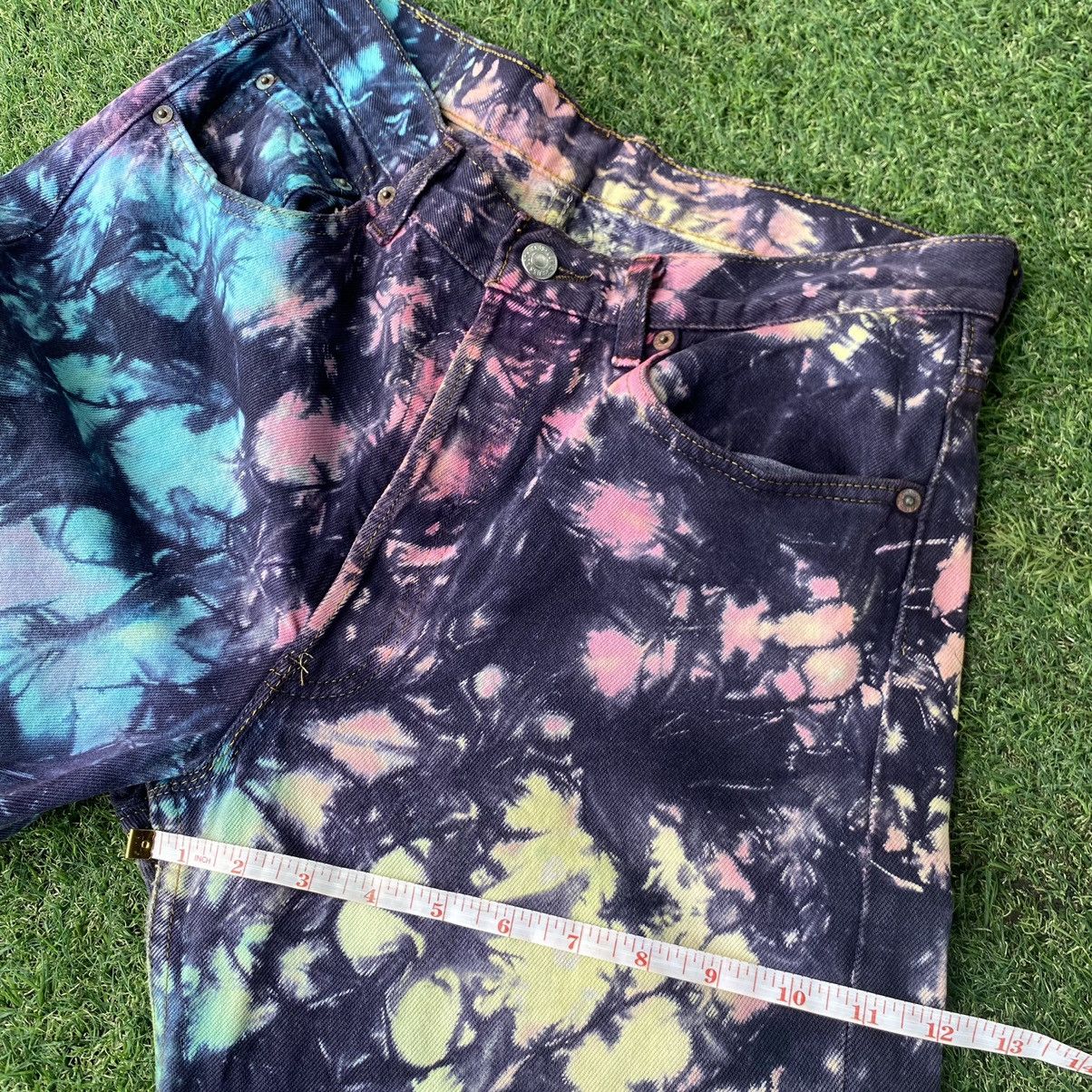 Levi's Thrashed Vintage 80s Levis 501 Tie Dye ERD GRUNGE JEANS Size US 32 / EU 48 - 11 Thumbnail