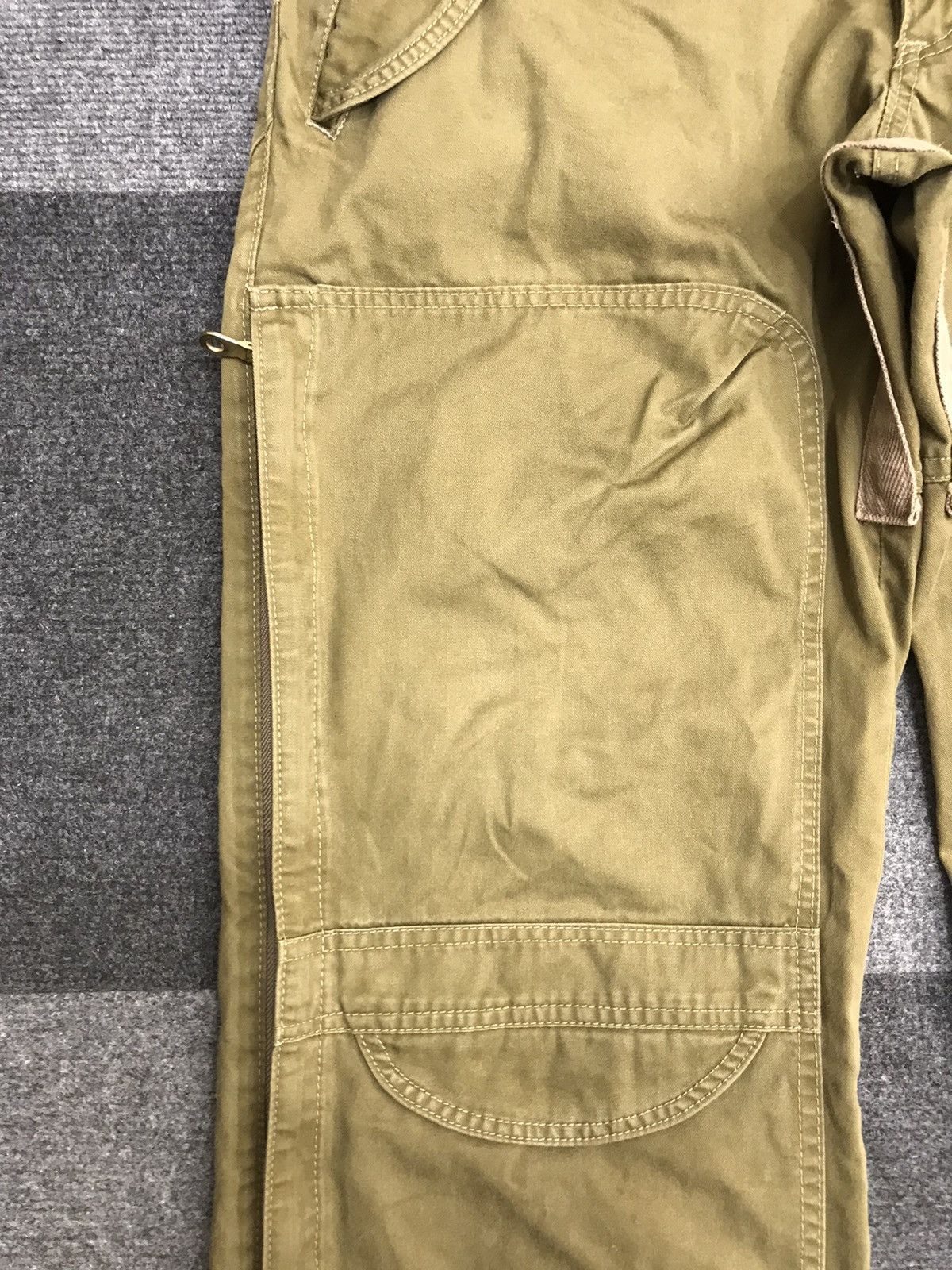 Japanese Brand AAOW Japan Very Rare Archival Multipockets Zipper Pant Size US 32 / EU 48 - 5 Thumbnail