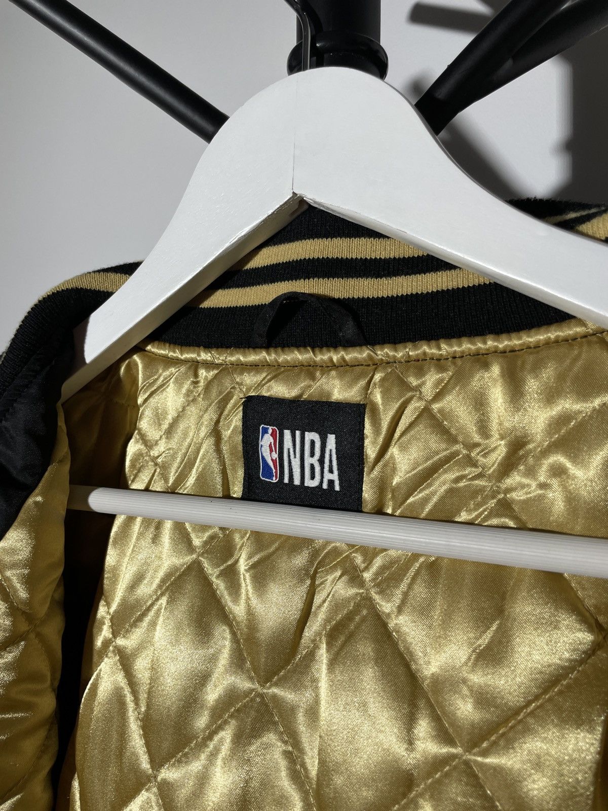 NBA Chicago Bulls NBA bombers jacket Size US L / EU 52-54 / 3 - 11 Thumbnail