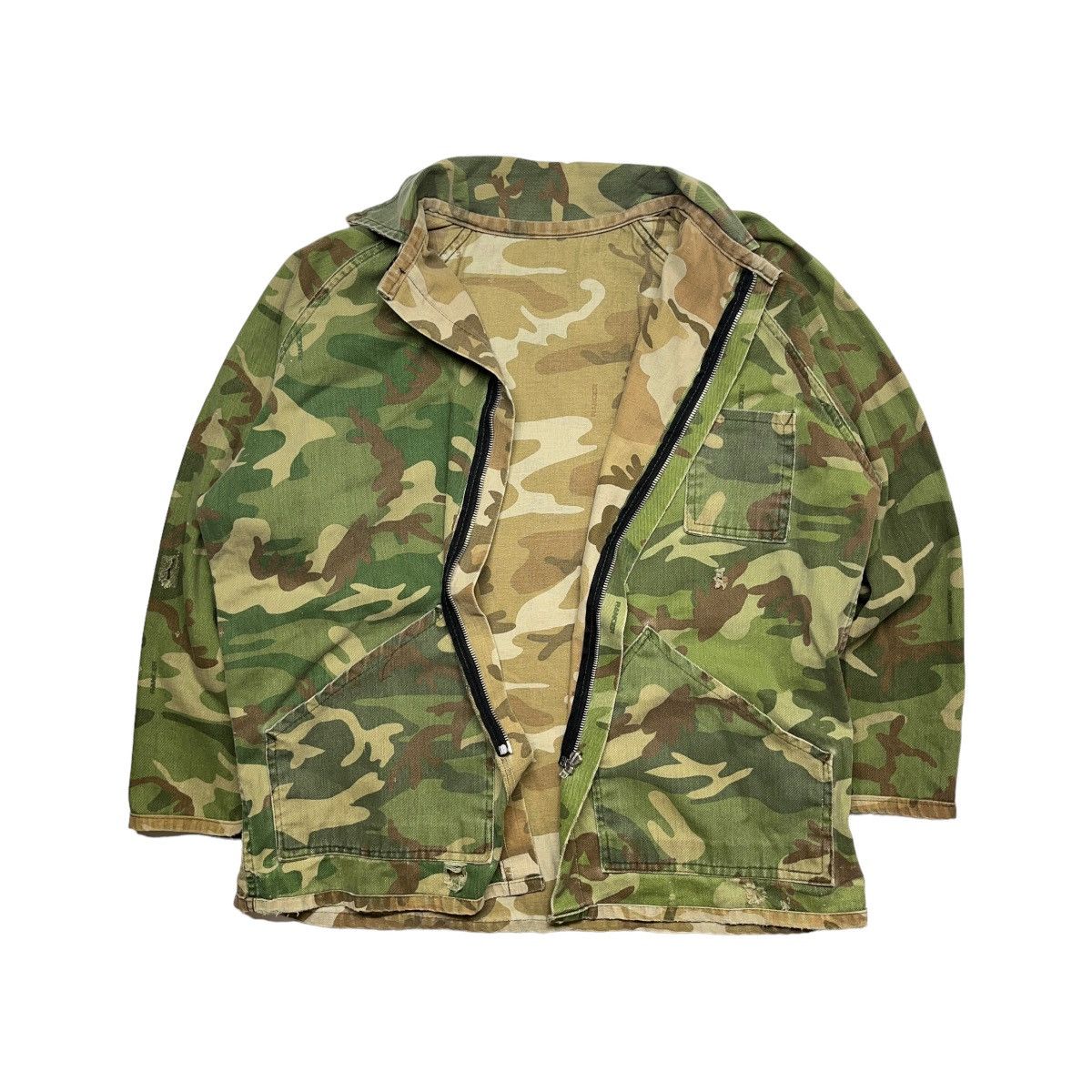 image of 60S Frog Skin Camo Military Ranger Reversible Jacket in Frog Camo, Men's (Size XL)