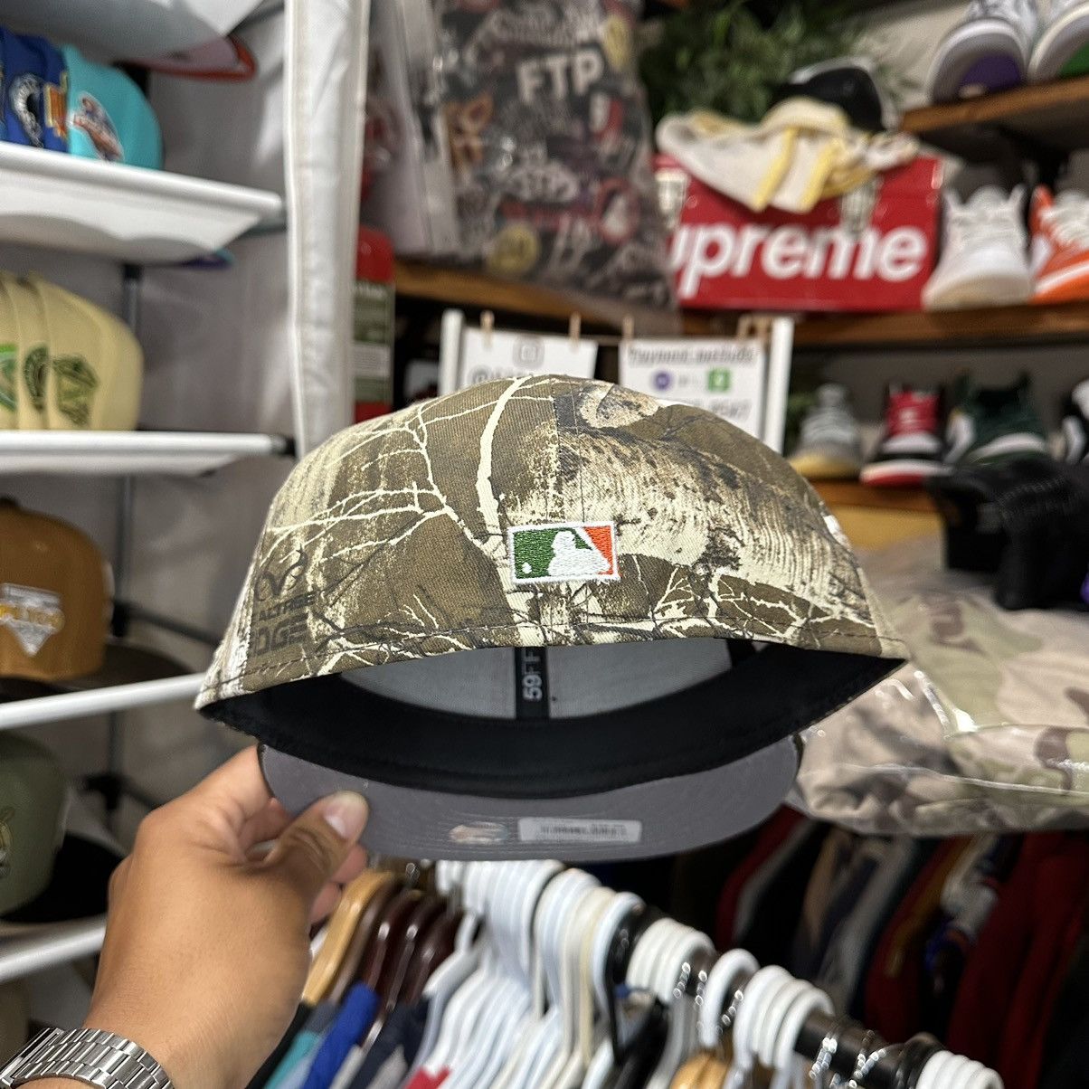 Hat Club × Lids × New Era Real tree camo padres exclusive fitted Size ONE SIZE - 4 Thumbnail
