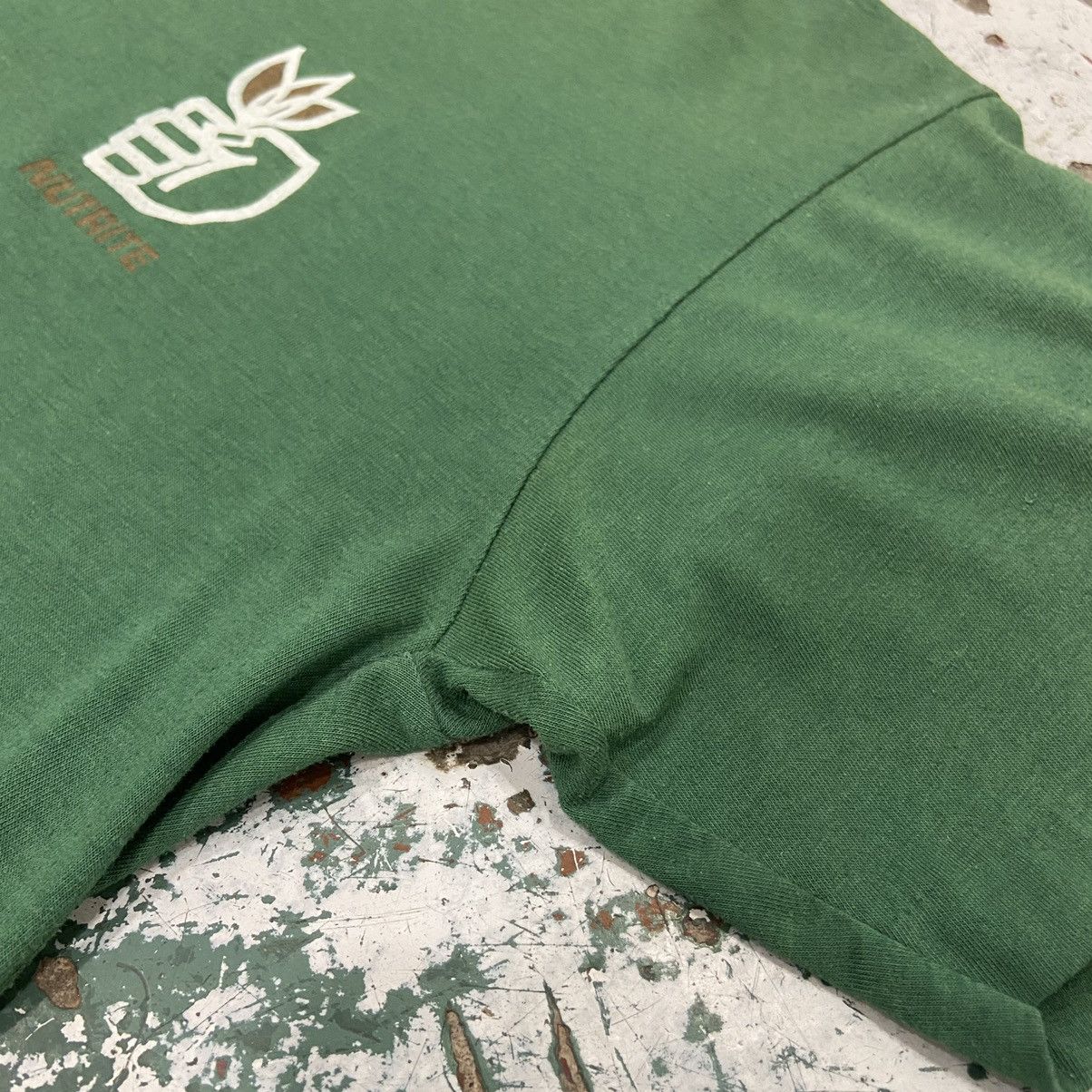 Vintage Vintage 1970s Green Tee Size US M / EU 48-50 / 2 - 5 Thumbnail