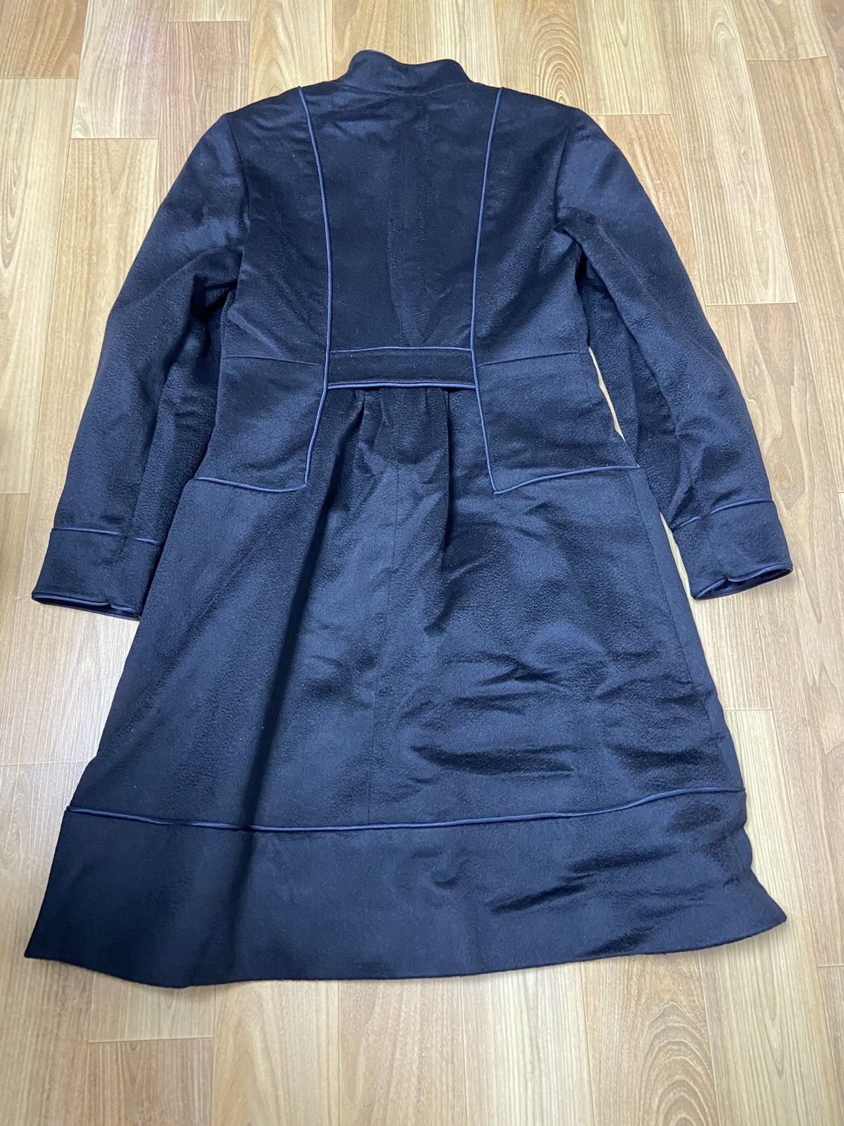 Chanel 36 Chanel cashmere black midi length coat Size XS / US 0-2 / IT 36-38 - 2 Thumbnail