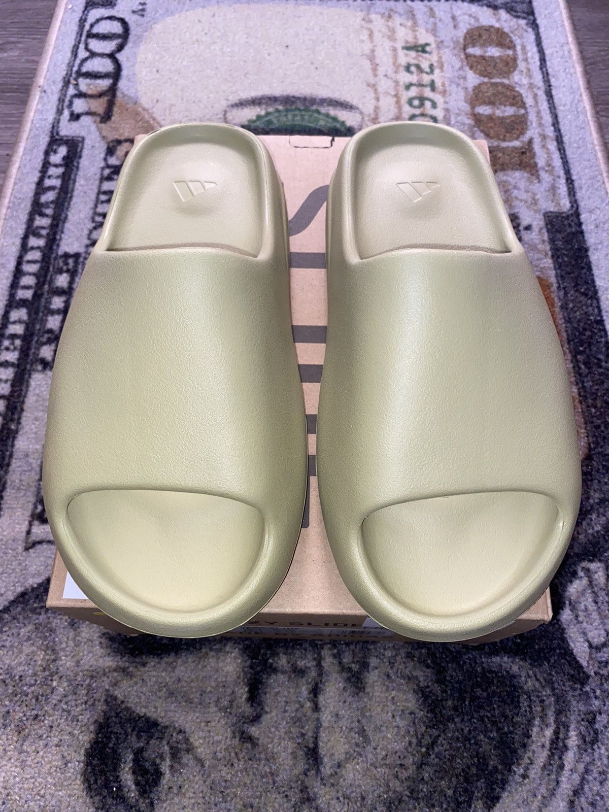 Adidas Yeezy Slide Resin