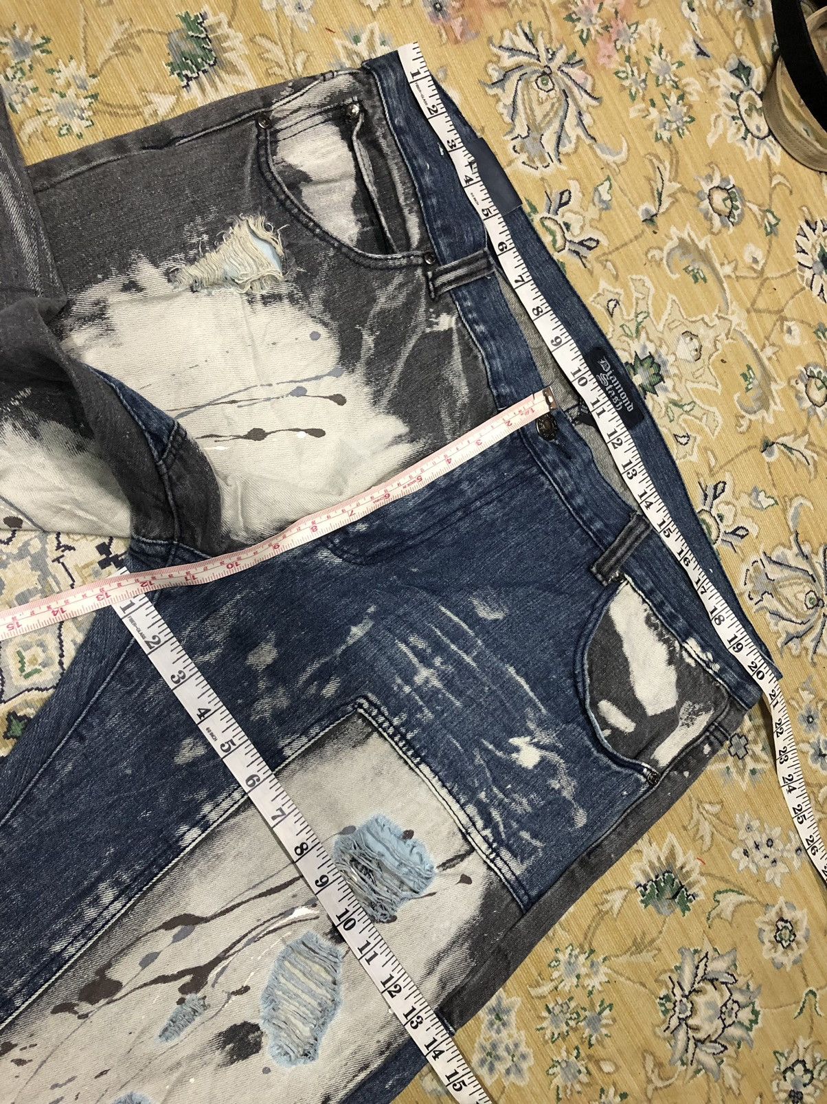 Other RECONTRUCTED SPLATTER DISTRESSED DENIM BY DIAMOND STASH Size US 41 - 7 Thumbnail