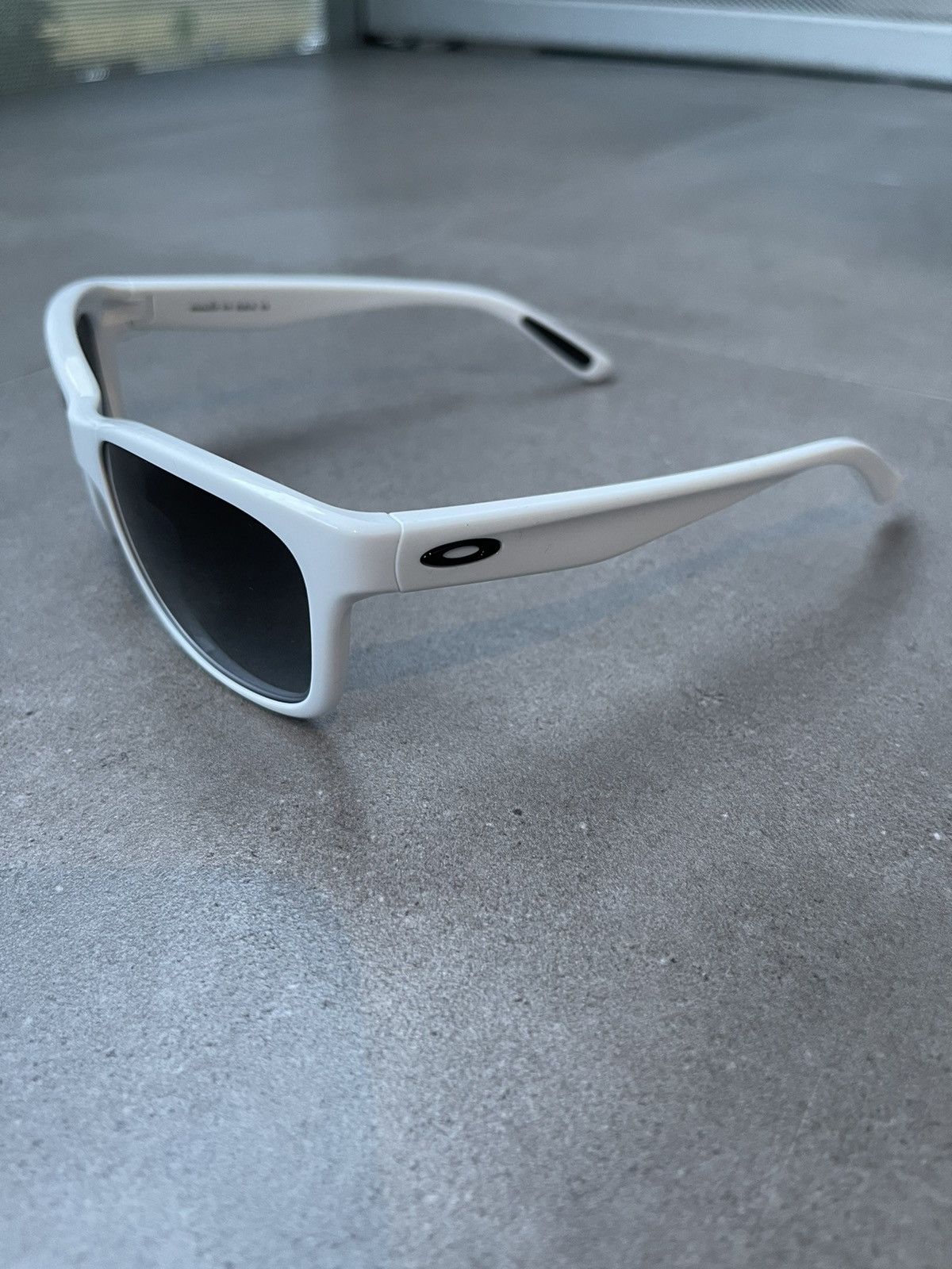 Oakley Oakley OO9179-02 "Forchand" White Sunglasses Size ONE SIZE - 5 Thumbnail