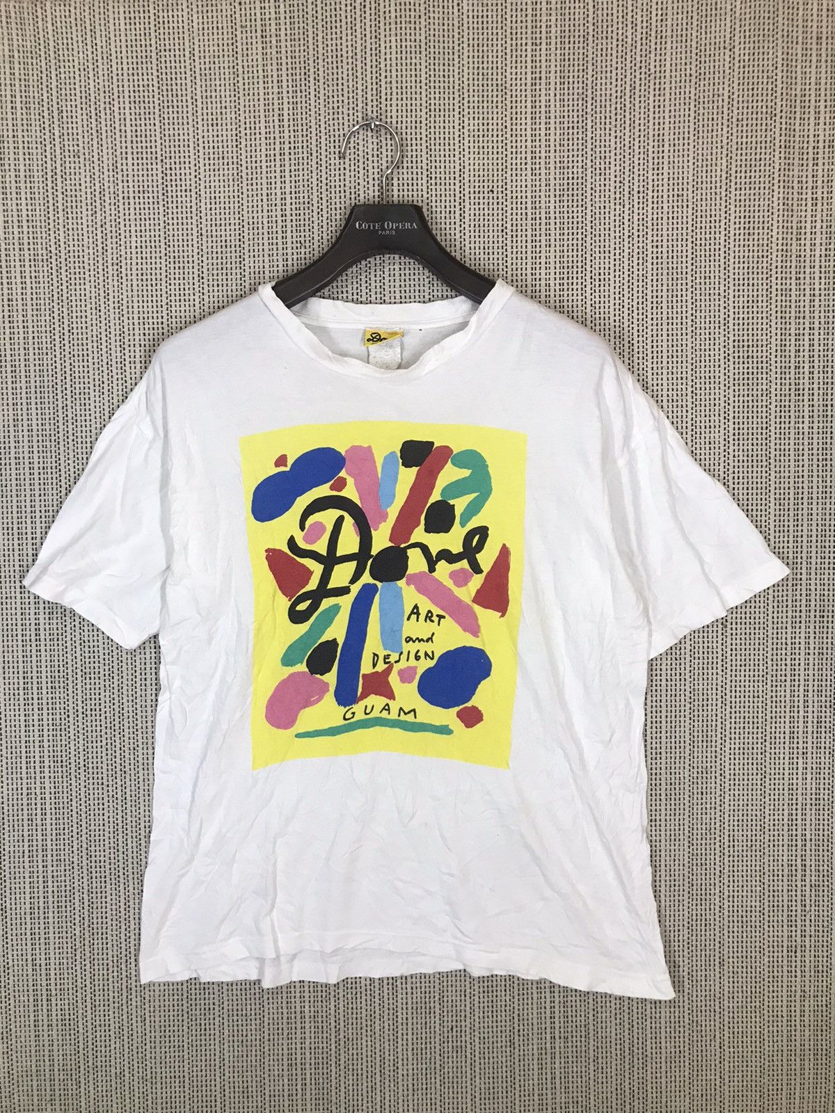 ‼️VTG DOME ART AND DESIGN TSHIRT DISTRESSED‼️