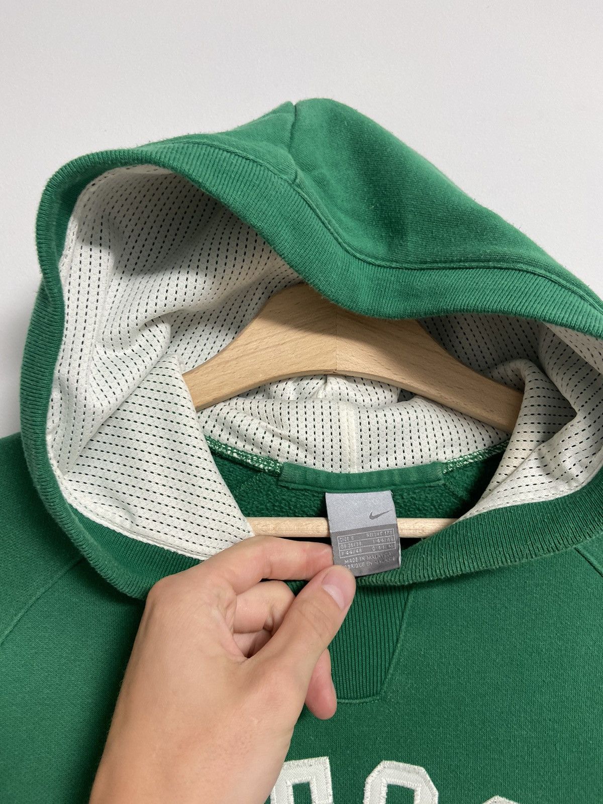 Vintage Nike Vintage Hoodie Oregon Logo Size US S / EU 44-46 / 1 - 8 Thumbnail