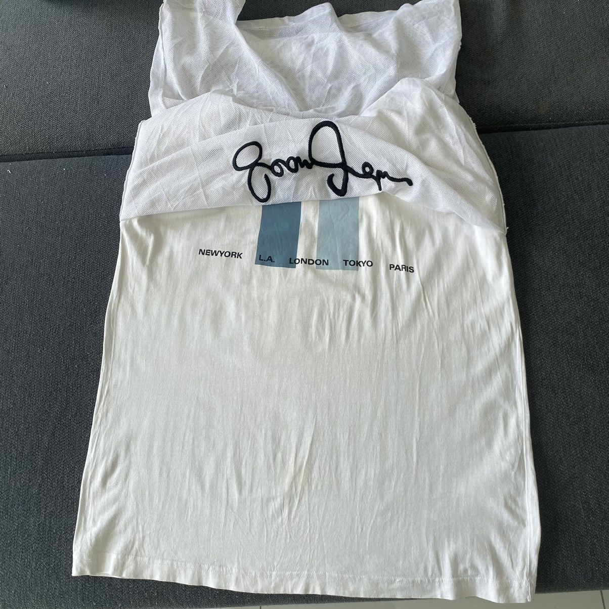 Sean John Vintage Y2K Sean John Embroidered Logo ERD GRUNGE Tee Size US XL / EU 56 / 4 - 7 Thumbnail