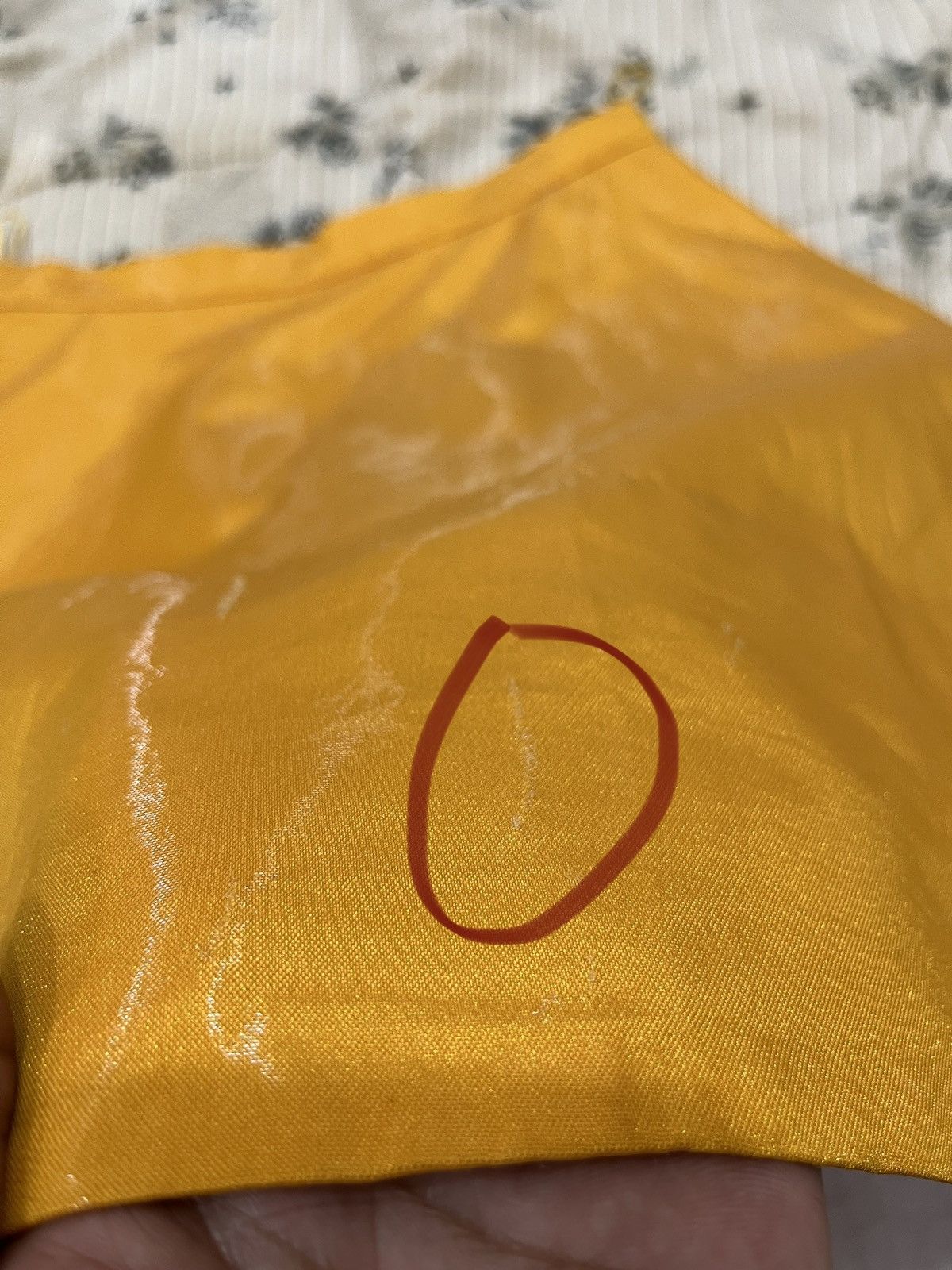 Louis Vuitton (Qqqq). LOUIS VUITTON SHINE SKIRTS Size 28" / US 6 / IT 42 - 12 Thumbnail
