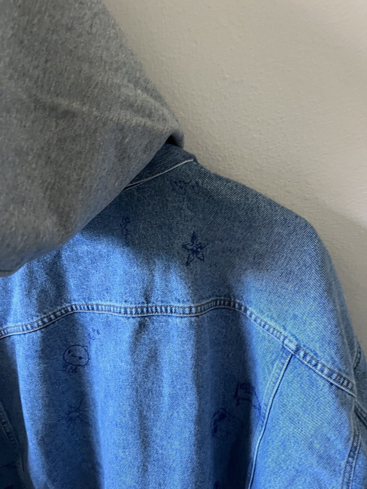 Vetements Vetements Scribbled Denim Jacket Hoodie Size US L / EU 52-54 / 3 - 15 Thumbnail