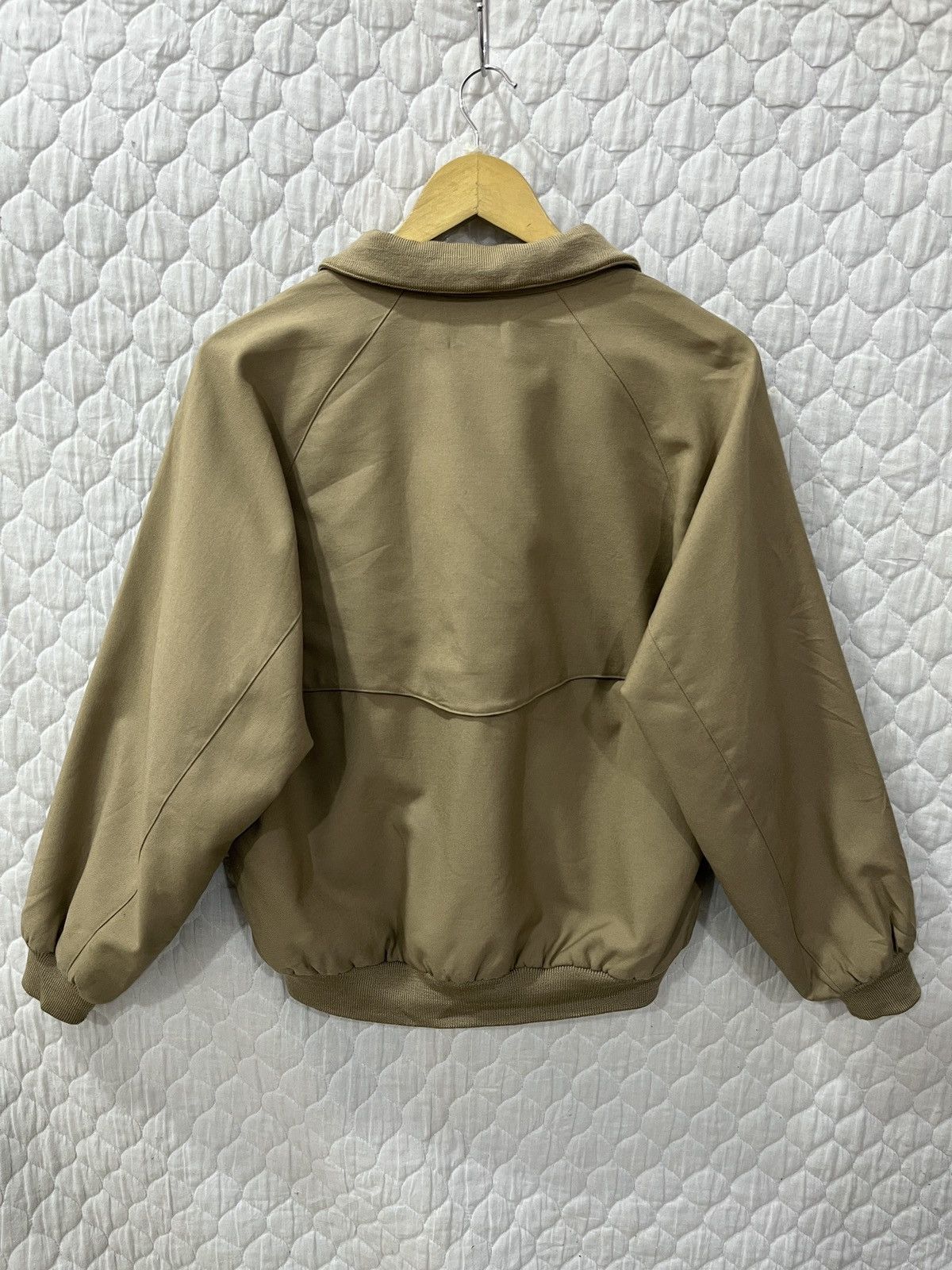 Burberry (Uuuu). VTG BURBERRYS BOMBER JACKET Size US M / EU 48-50 / 2 - 5 Thumbnail