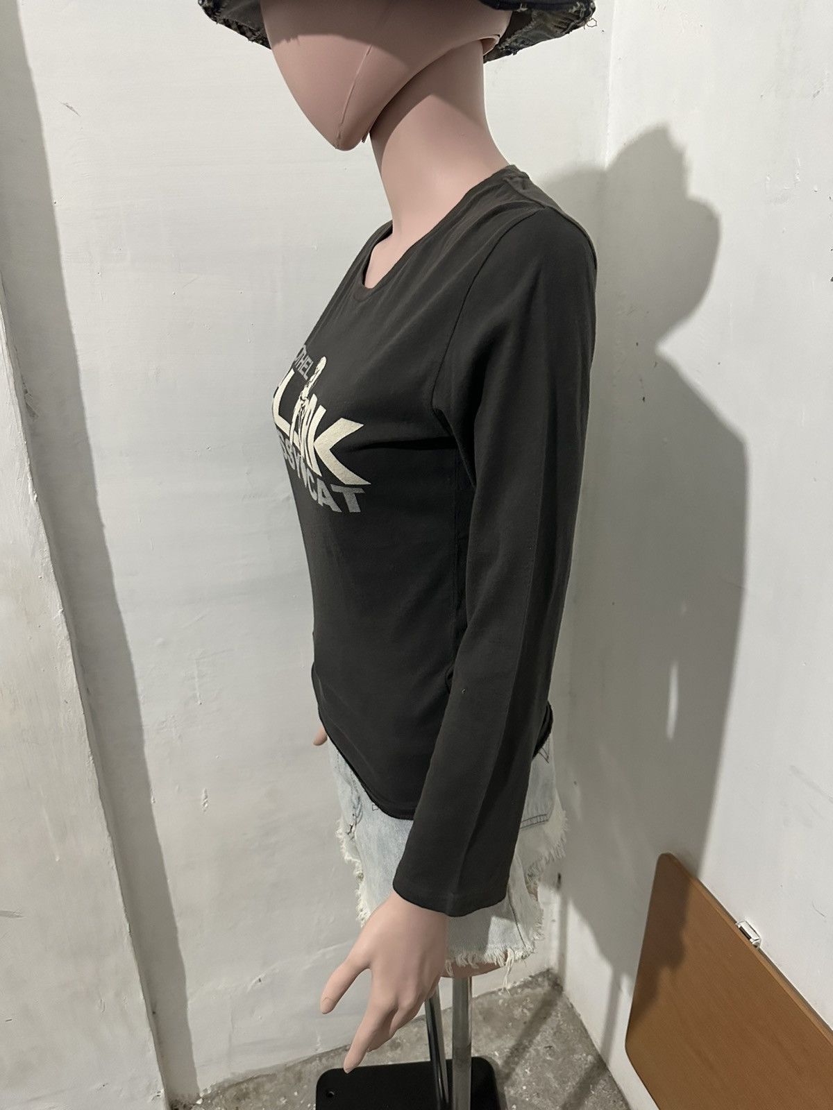 Japanese Brand Moussy Longsleeve Vicious Business Girl Pussy Cat Size M / US 6-8 / IT 42-44 - 3 Thumbnail