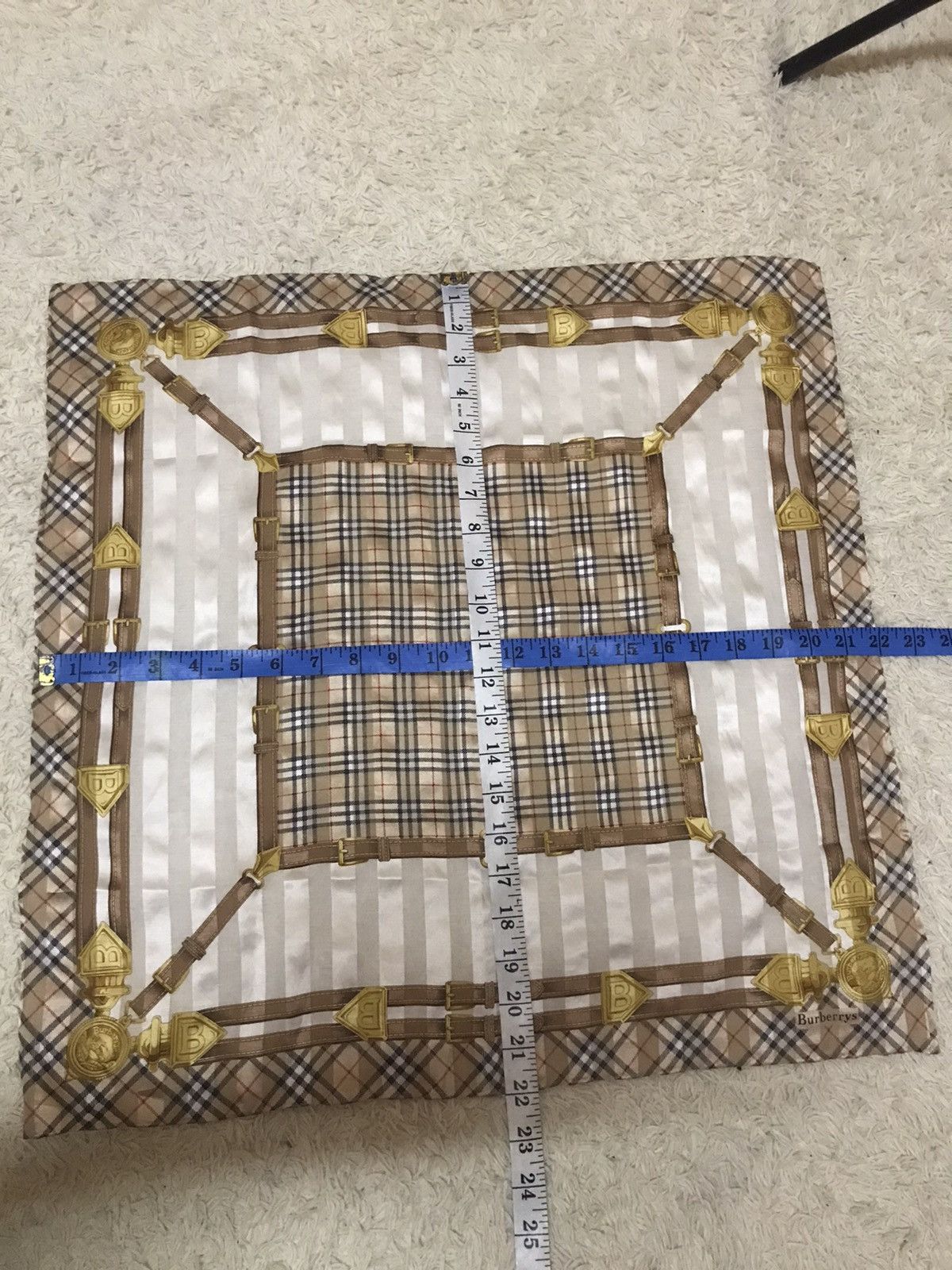 Burberry × Vintage ‼️BURBERRY NOVA CHECK HANDKERCHIEF/BANDANA/NECKERCHIEF‼️ Size ONE SIZE - 6 Thumbnail
