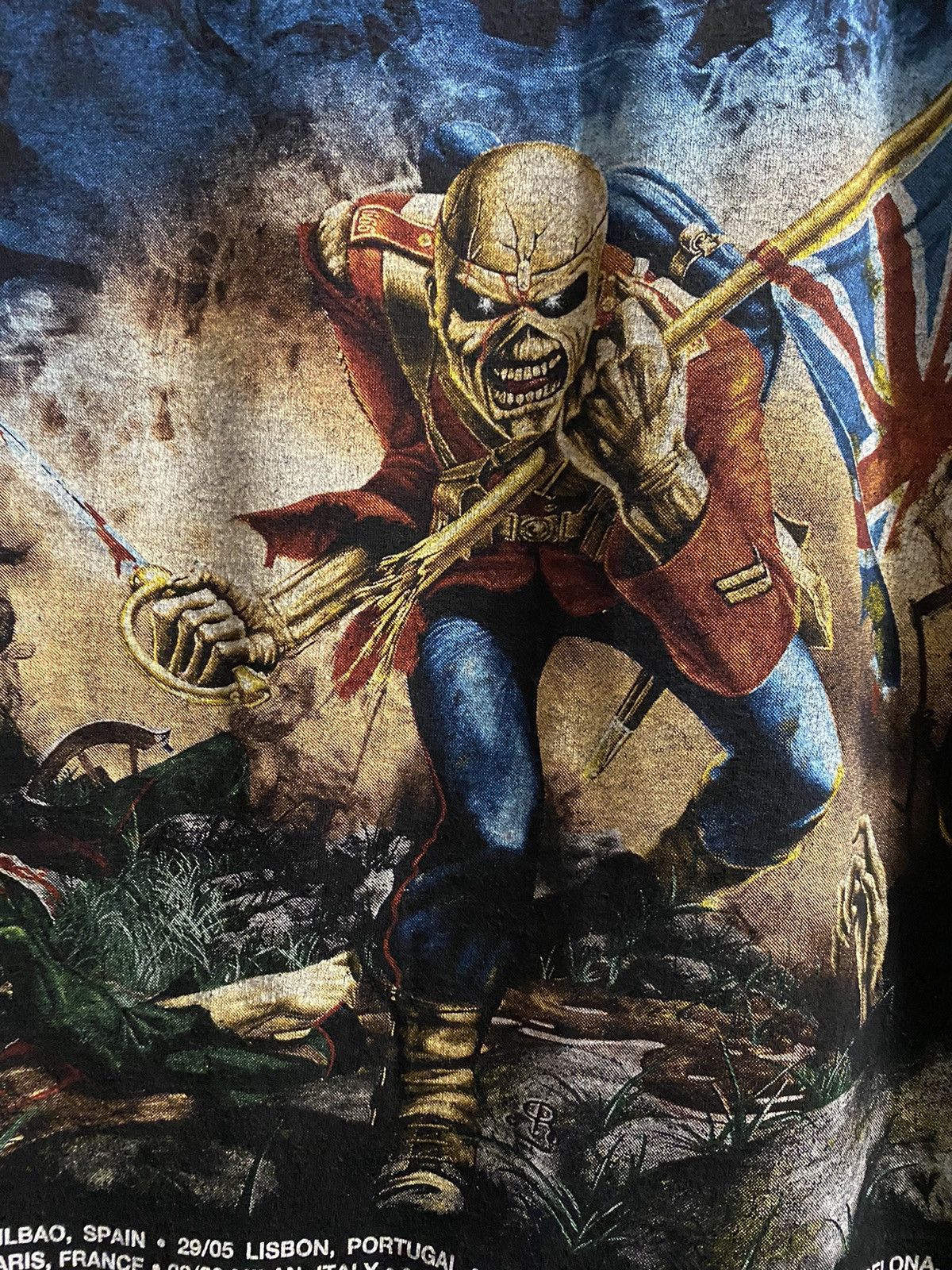 Band Tees T-Shirt Iron Maiden 2012 Tour England 2013 Rock Y2K Size US S / EU 44-46 / 1 - 9 Thumbnail