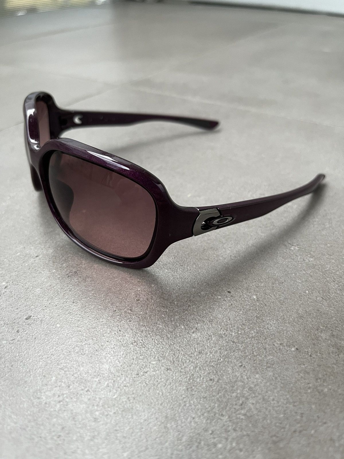 Oakley Oakley OO9198-12 "Pulse" Dark Cherry Sunglasses Size ONE SIZE - 5 Thumbnail