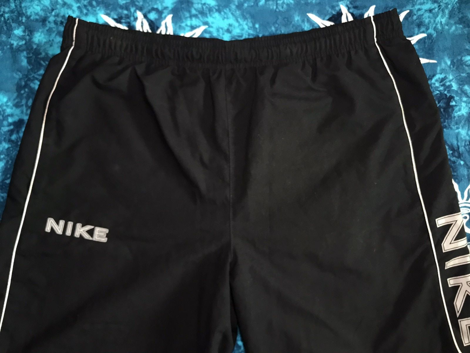 Nike Vintage Nike Shorts Swoosh Big Logo Y2K Drill 90s Size XL Size US 34 / EU 50 - 7 Thumbnail